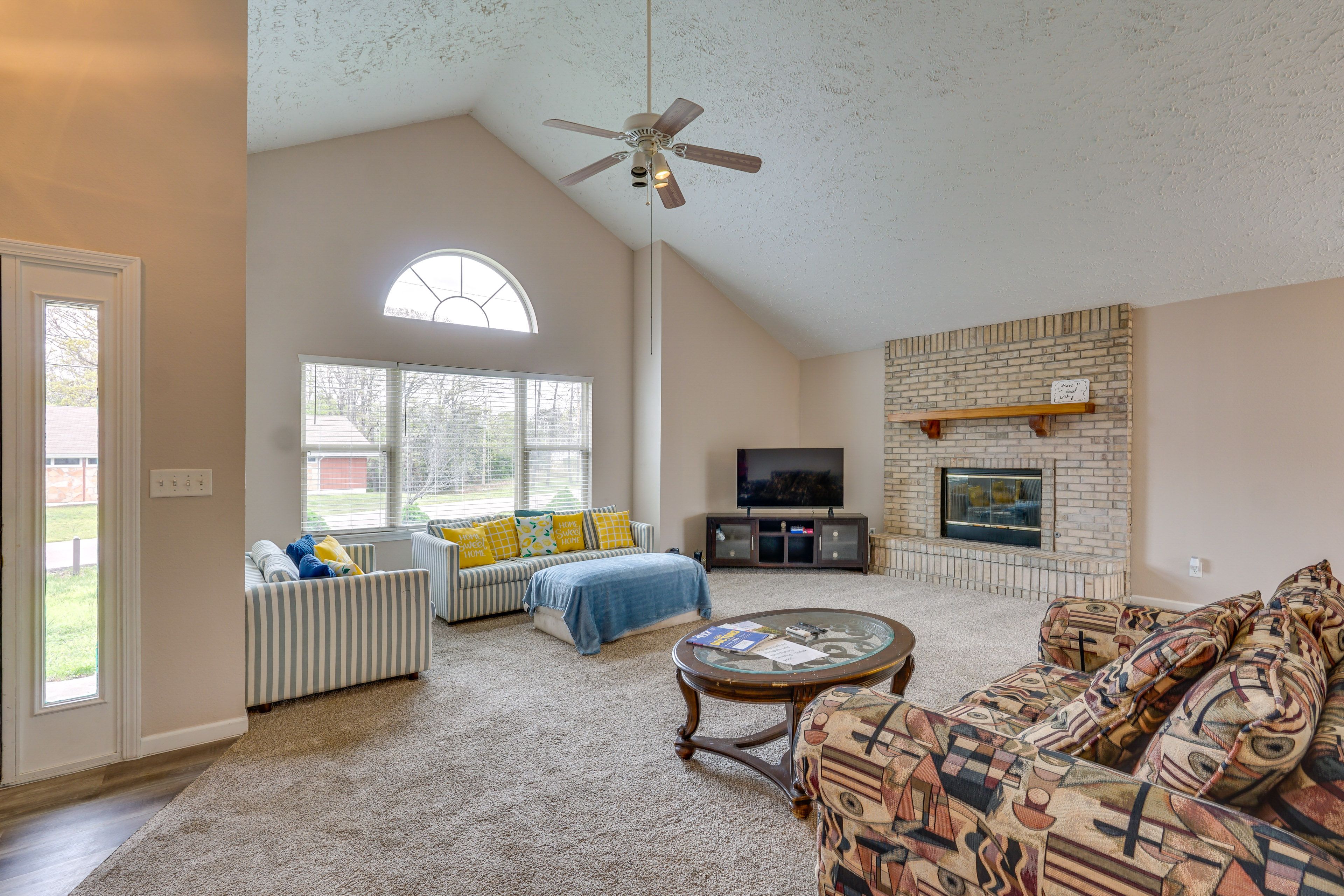 Camdenton Vacation Rental | 5BR | 3BA | 4,680 Sq Ft