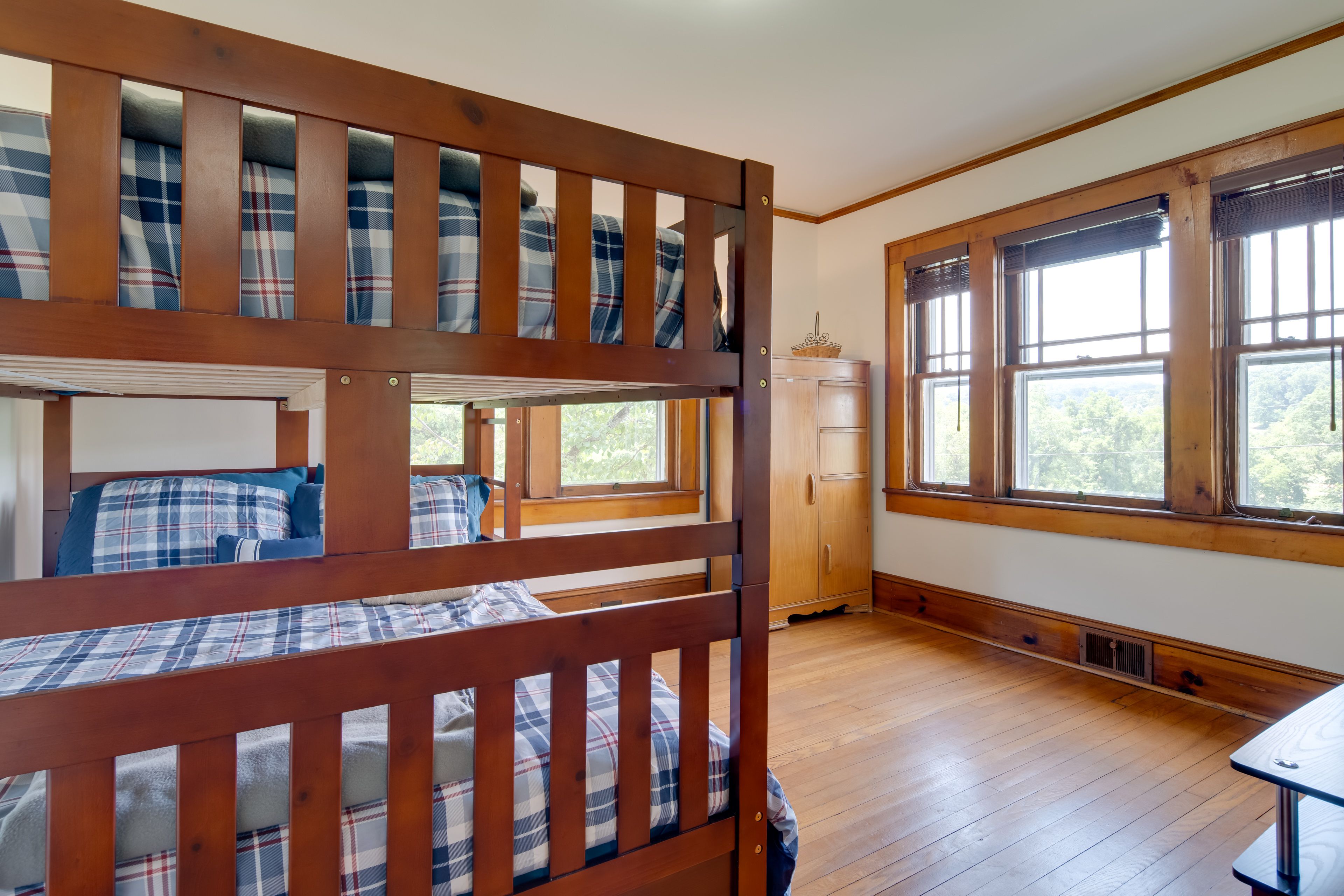 Bedroom 3 | Full Bunk Bed | Smart TV