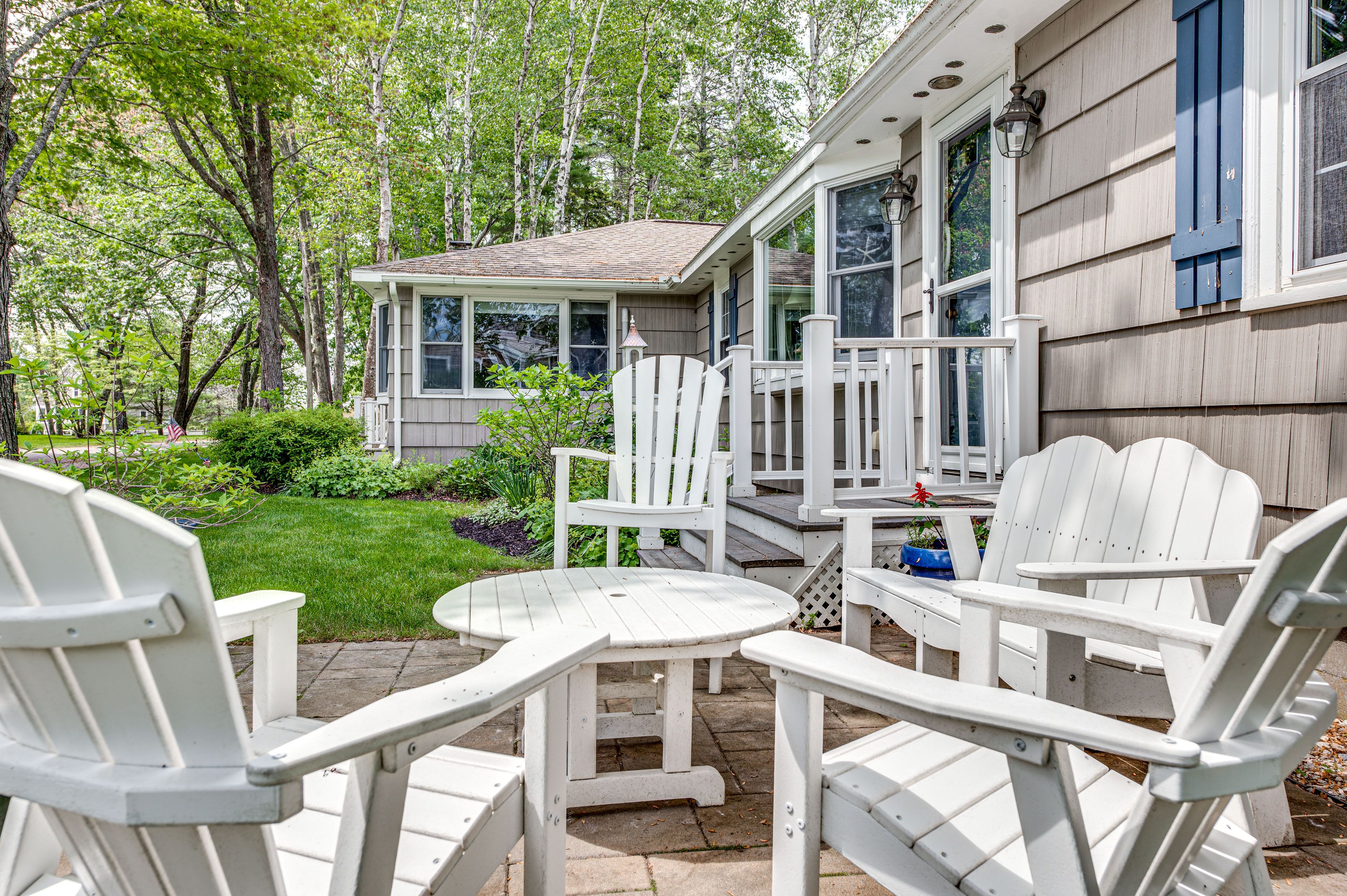 Furnished Patio | Gas Grill (Propane Provided)