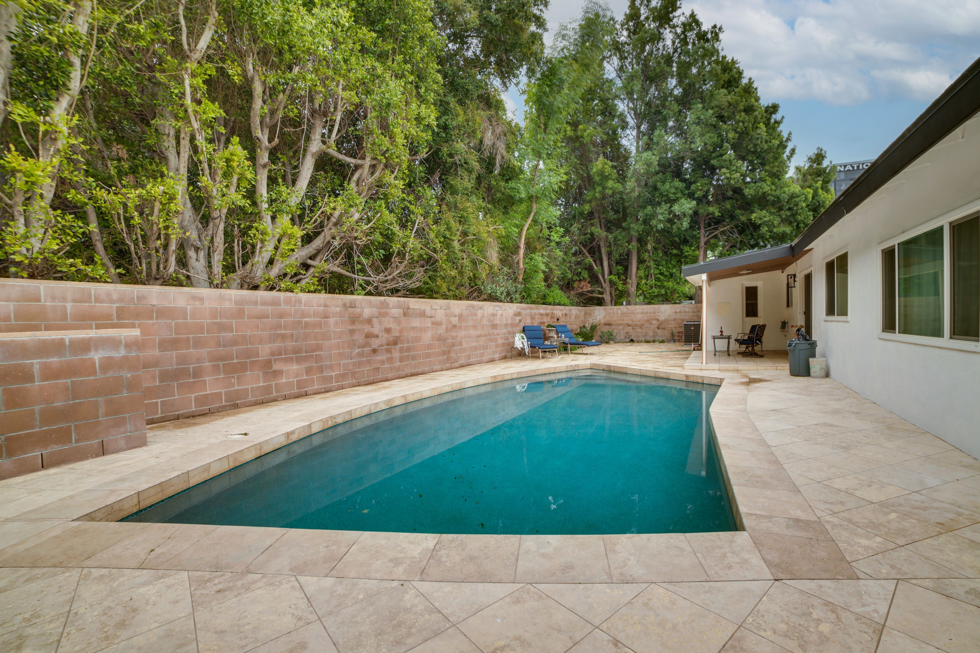 Private Pool