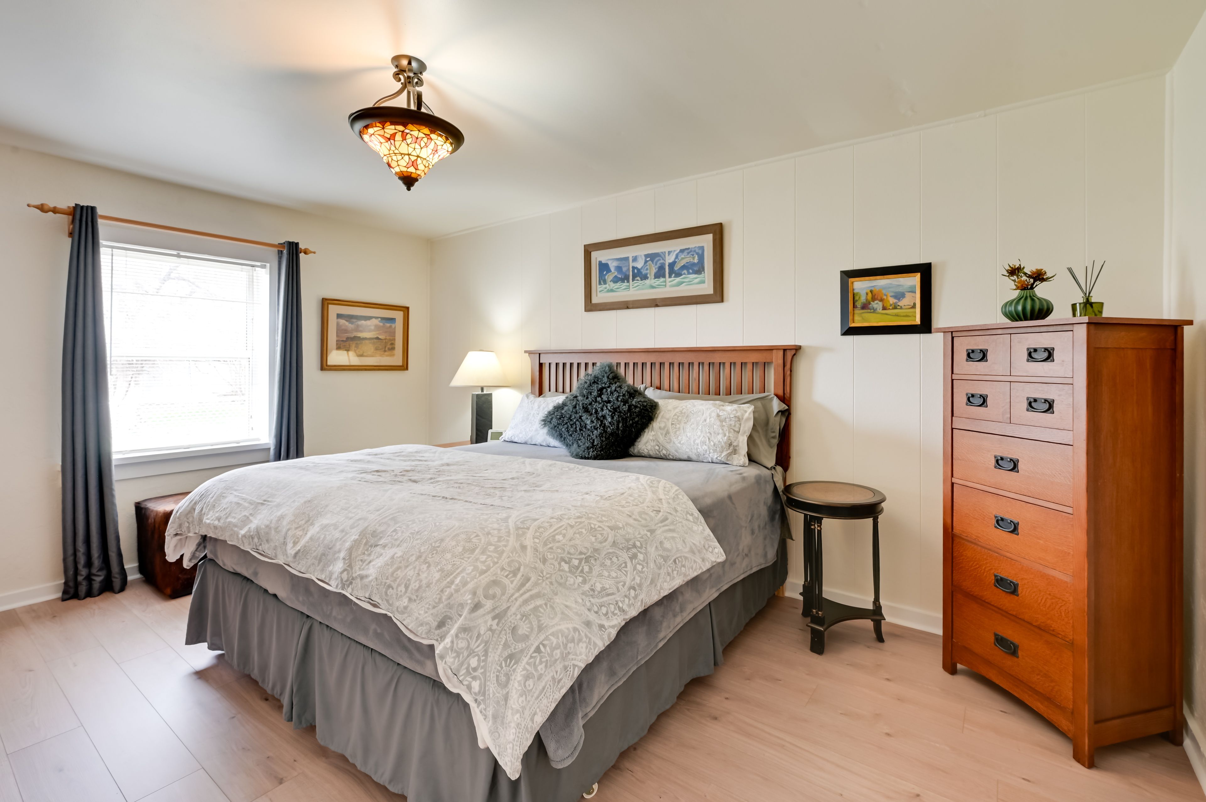 Bedroom | King Bed | Linens Provided | En-Suite Bathroom | Walk-In Closet