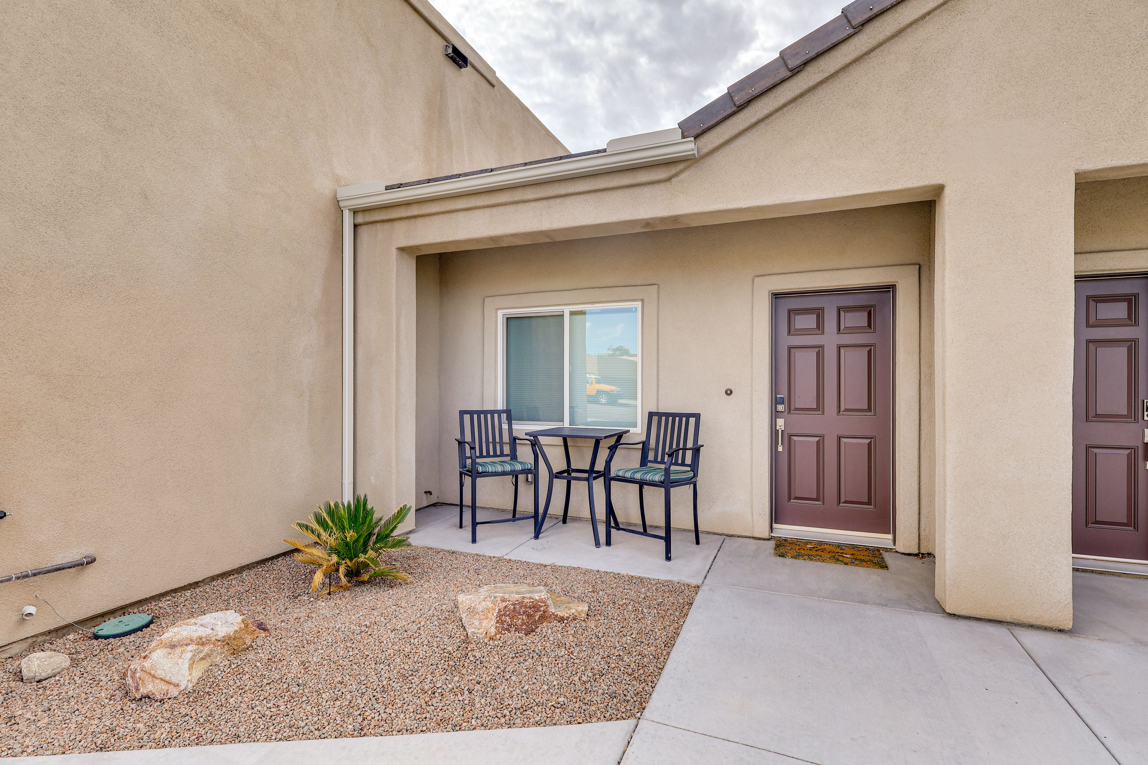 Front Patio | Main Entrance