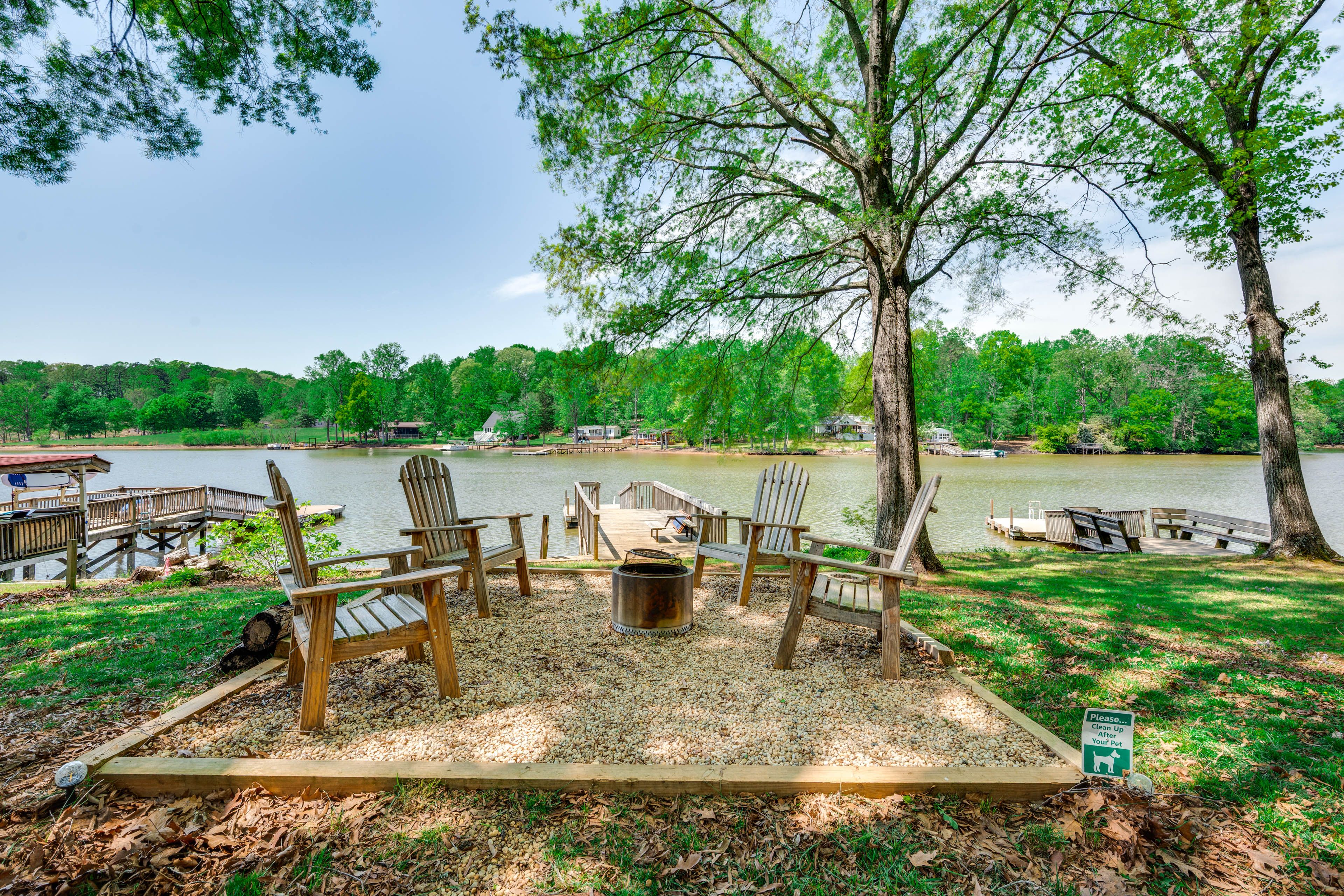 Lexington Vacation Rental | 3BR | 2BA | Stairs Required | 1,982 Sq Ft