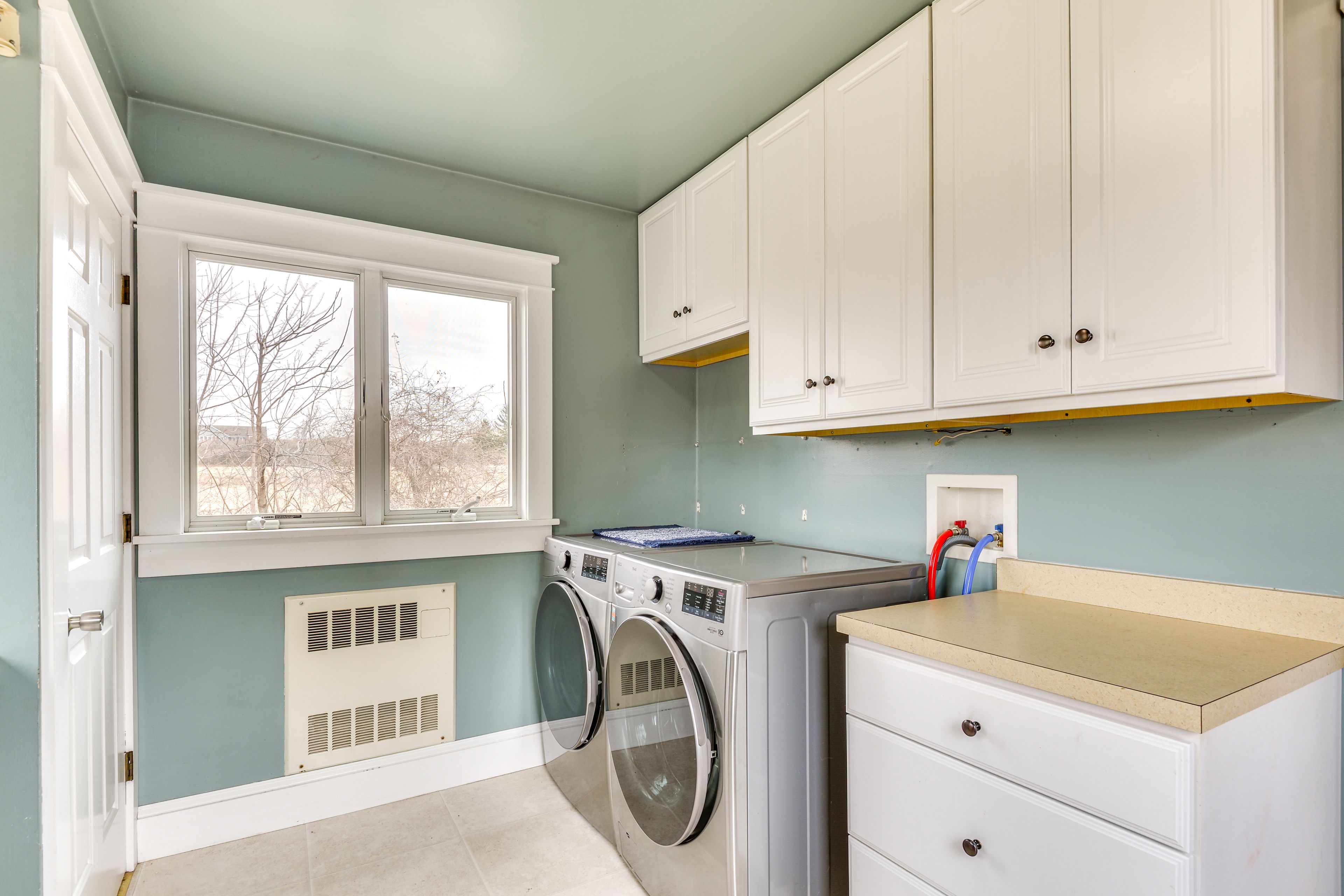 Laundry Room | 2nd Floor | Washer & Dryer