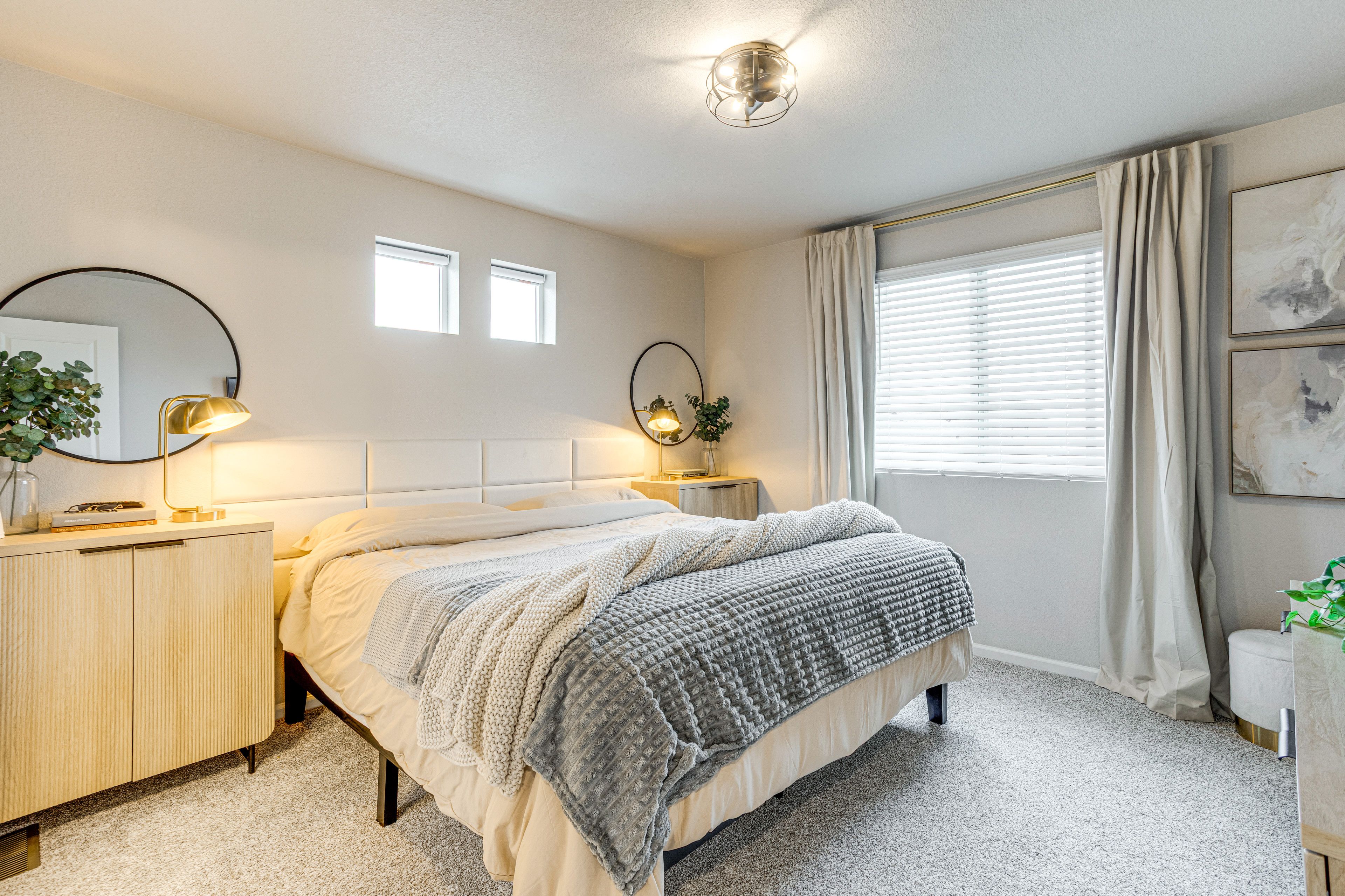 Bedroom 1 | King Bed | 3rd Floor