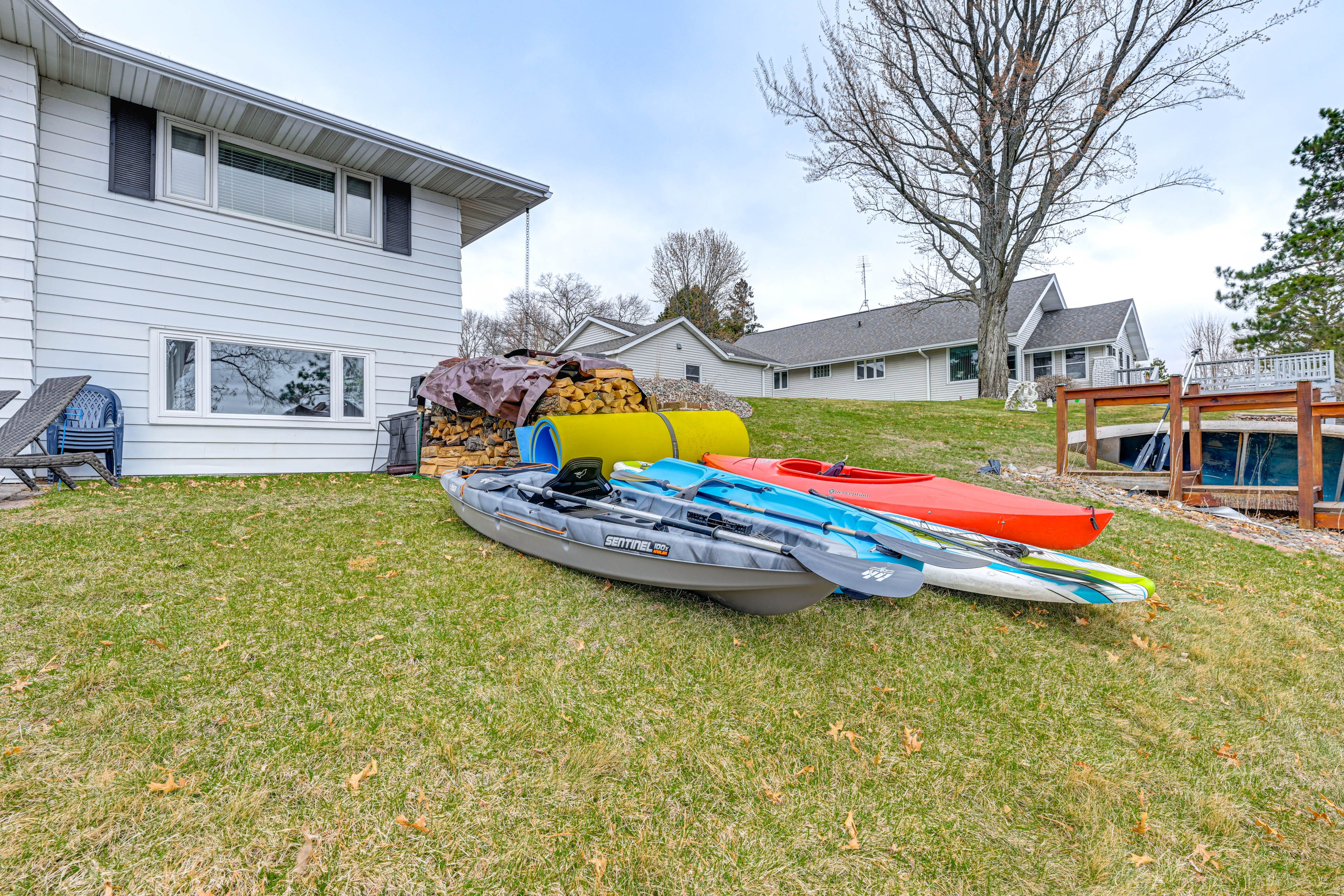 Kayaks | Paddleboard | Floating Mat