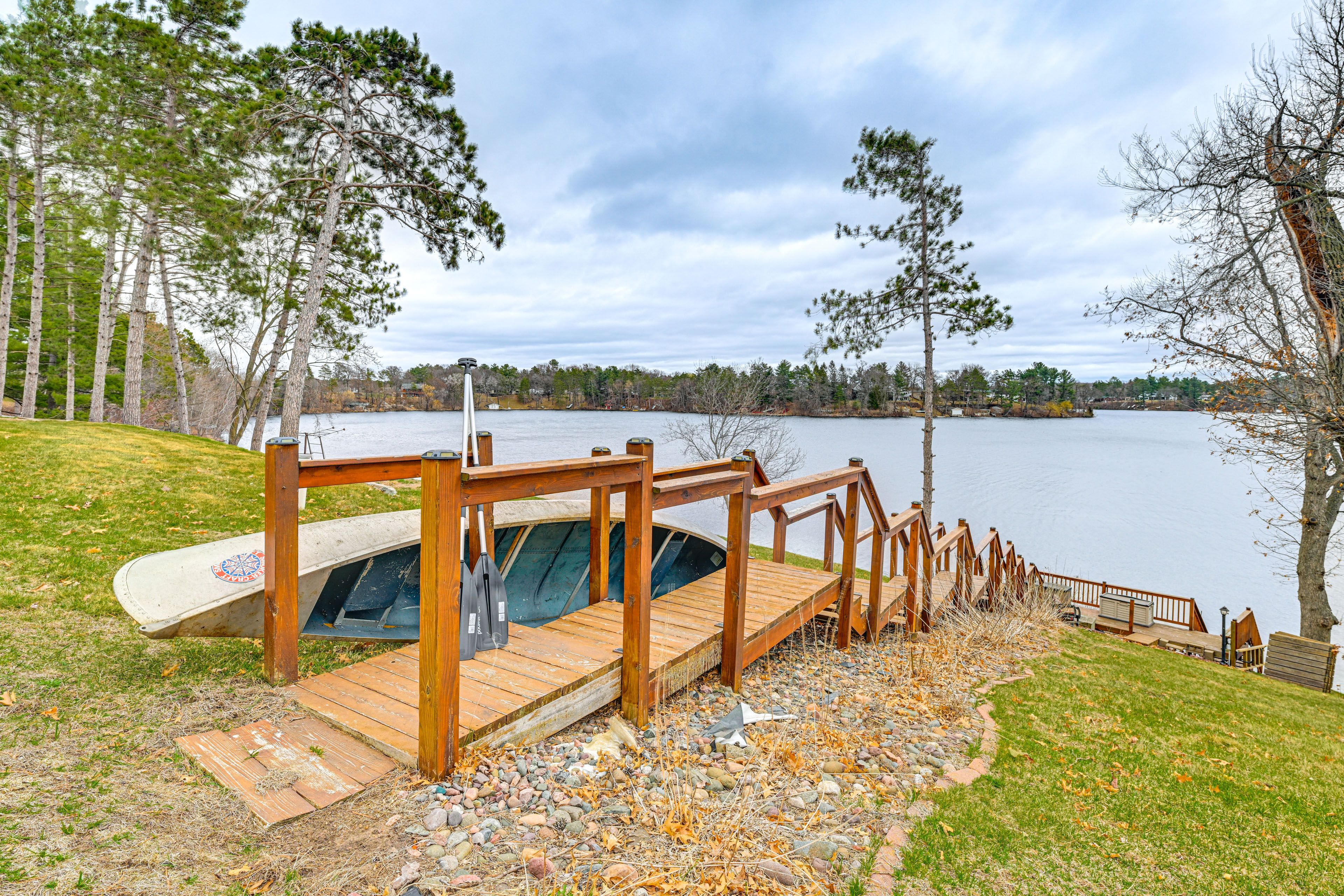 Dock | Canoe | Kayaks | Paddleboard