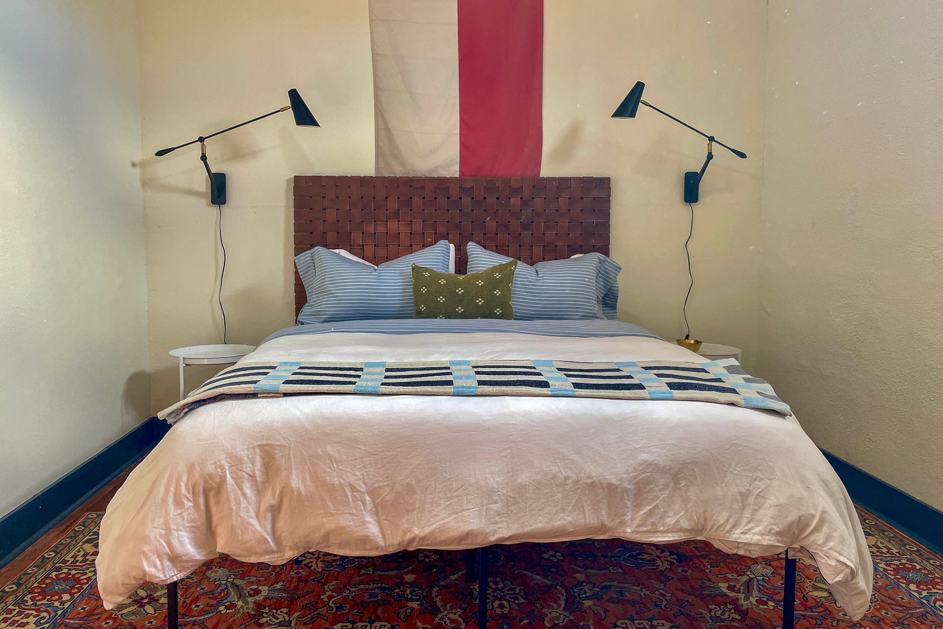 Bedroom 3 | Queen Bed