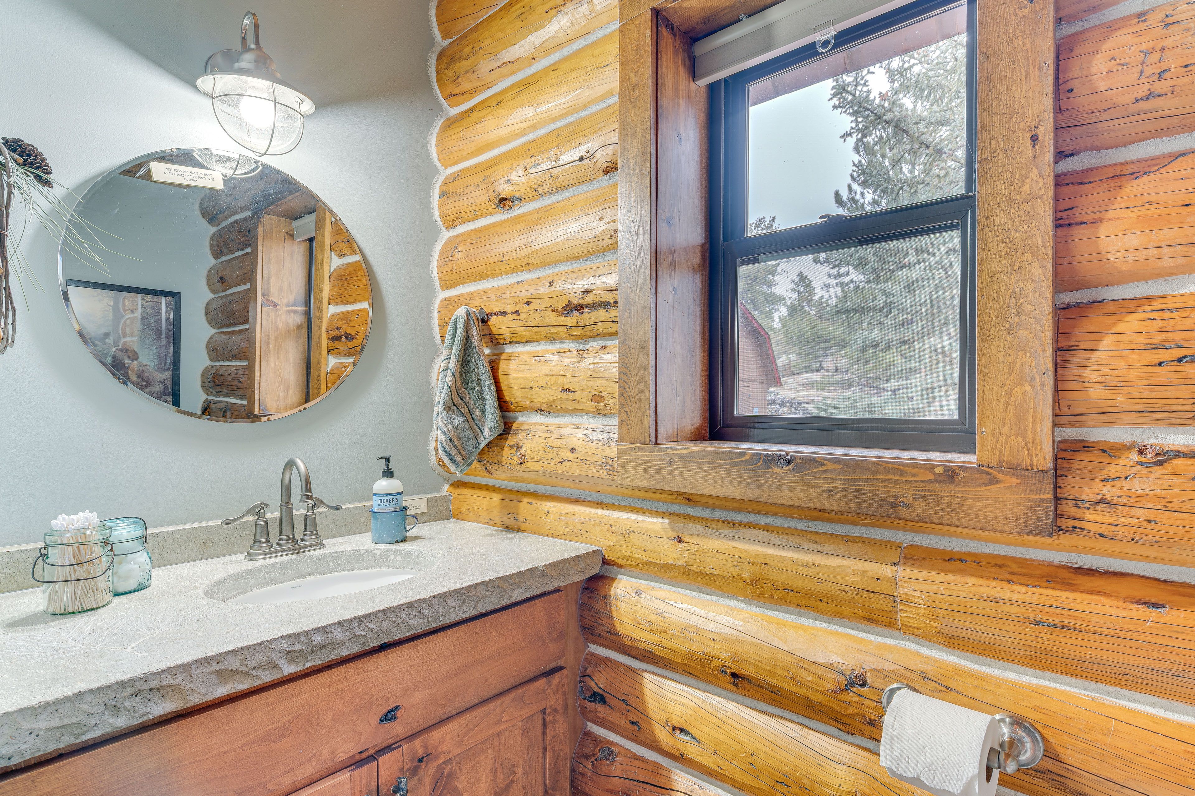 Half Bath | 1st Floor
