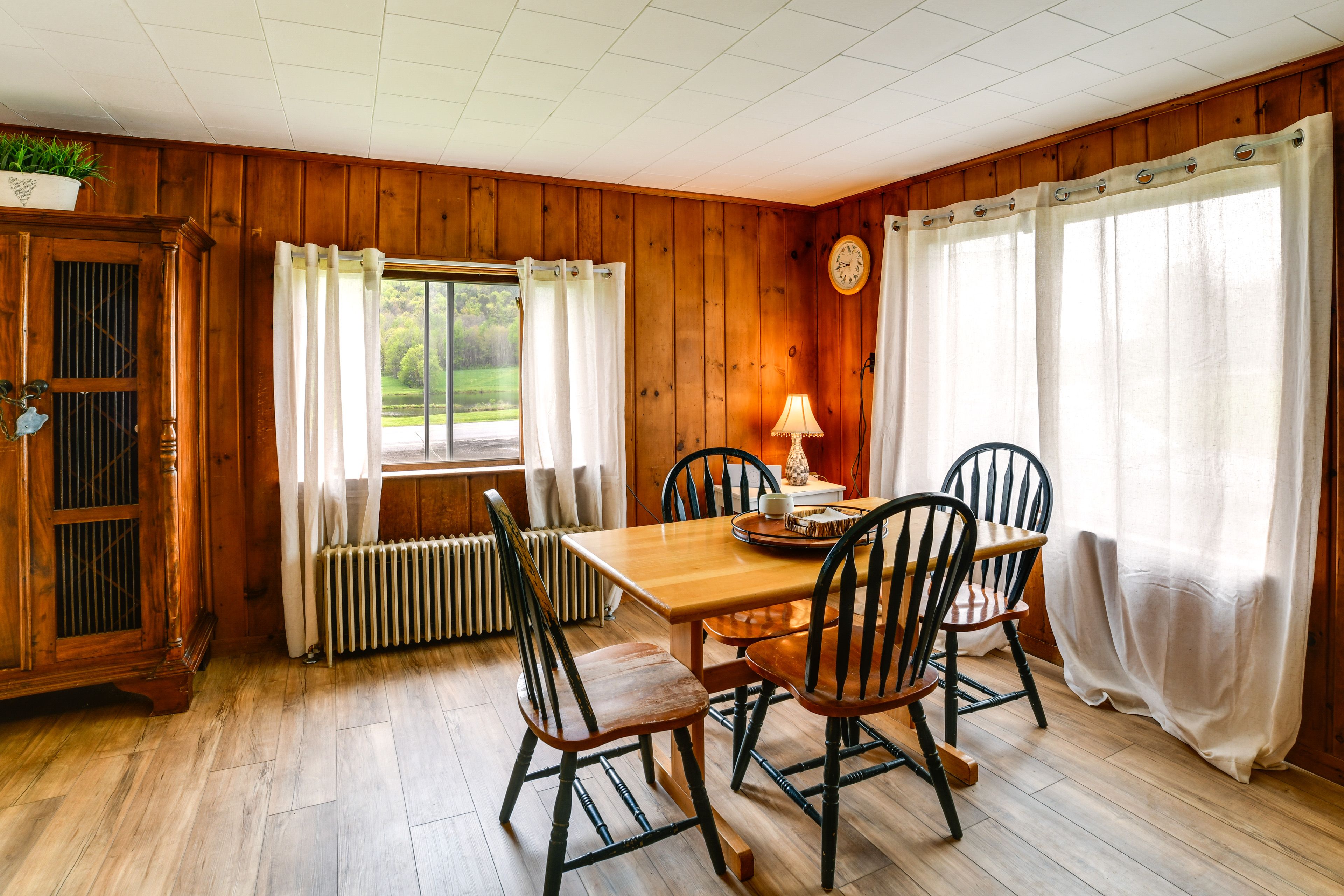 Dining Table | Dishware & Flatware | 1st Floor