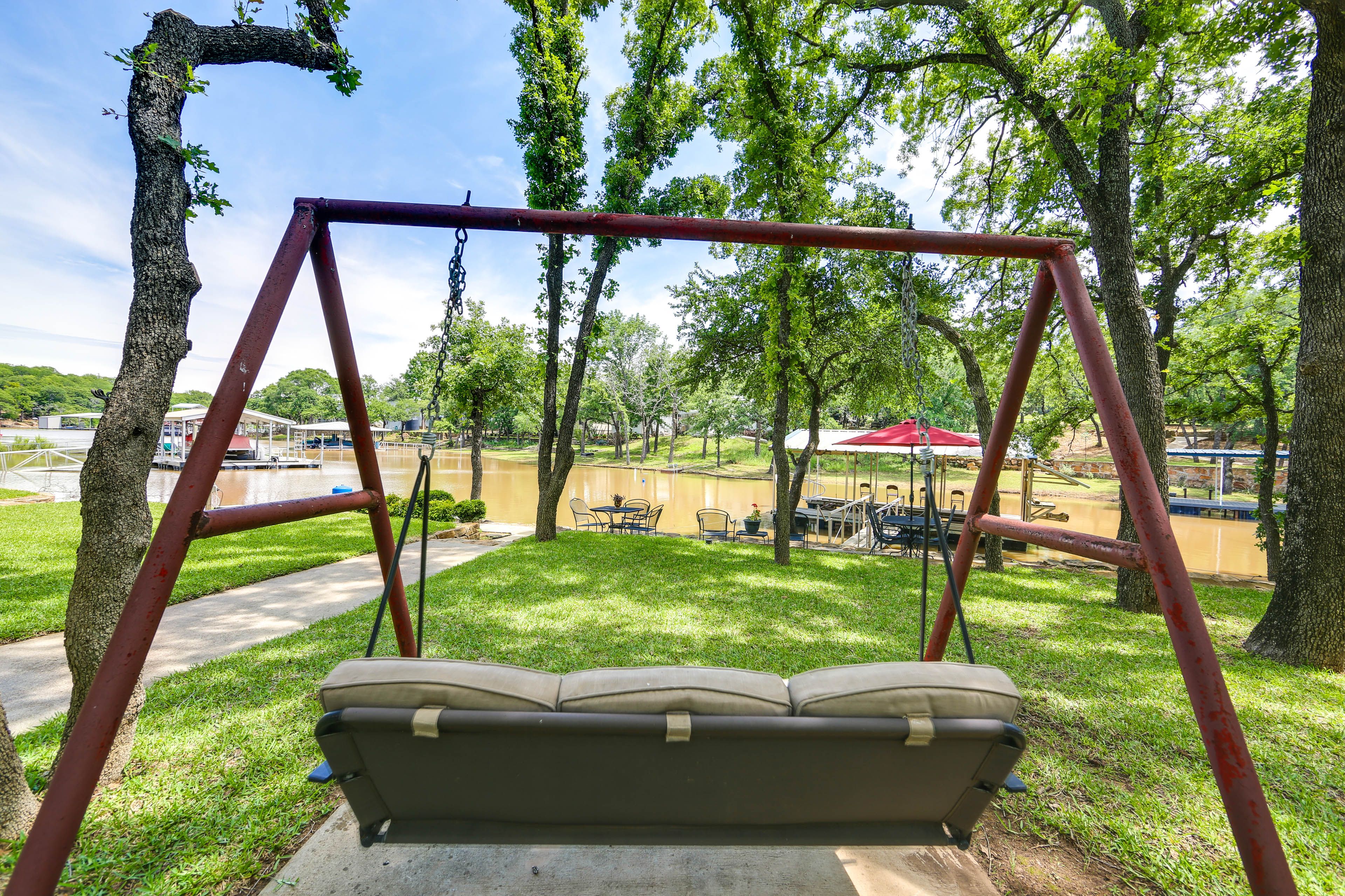Swing Chair