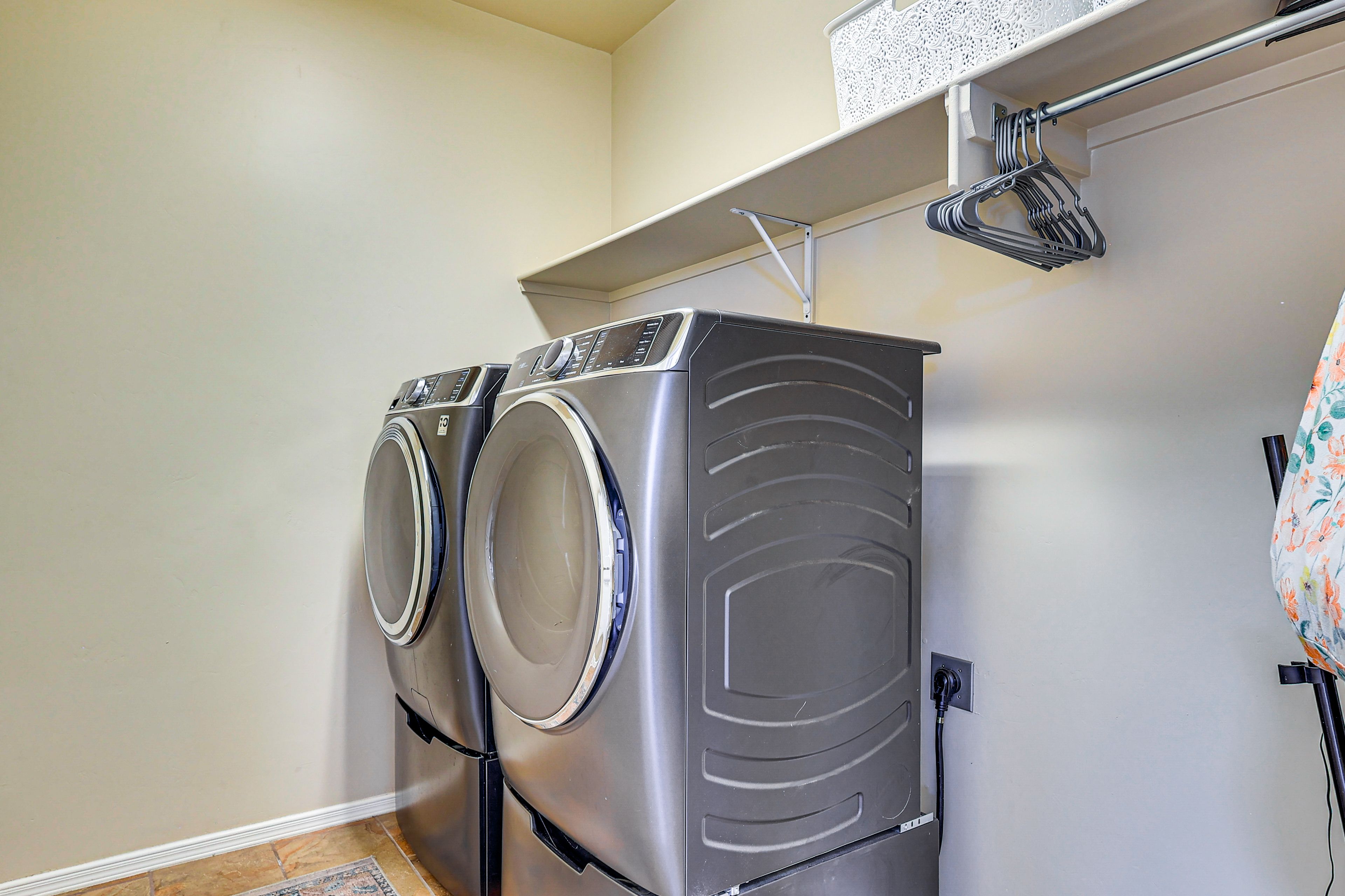 Washer & Dryer