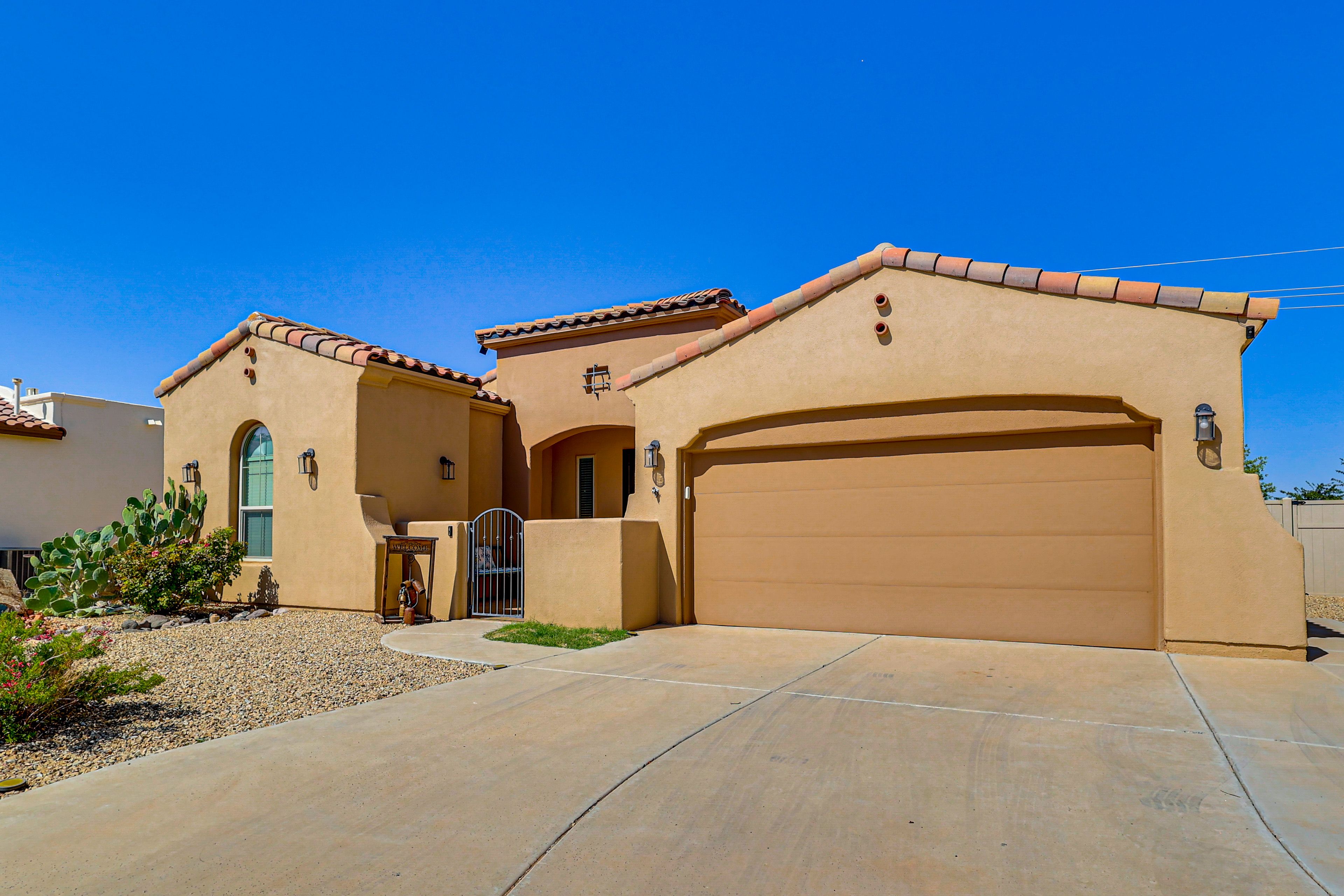 Exterior | Single-Story Home | Step-Free Access