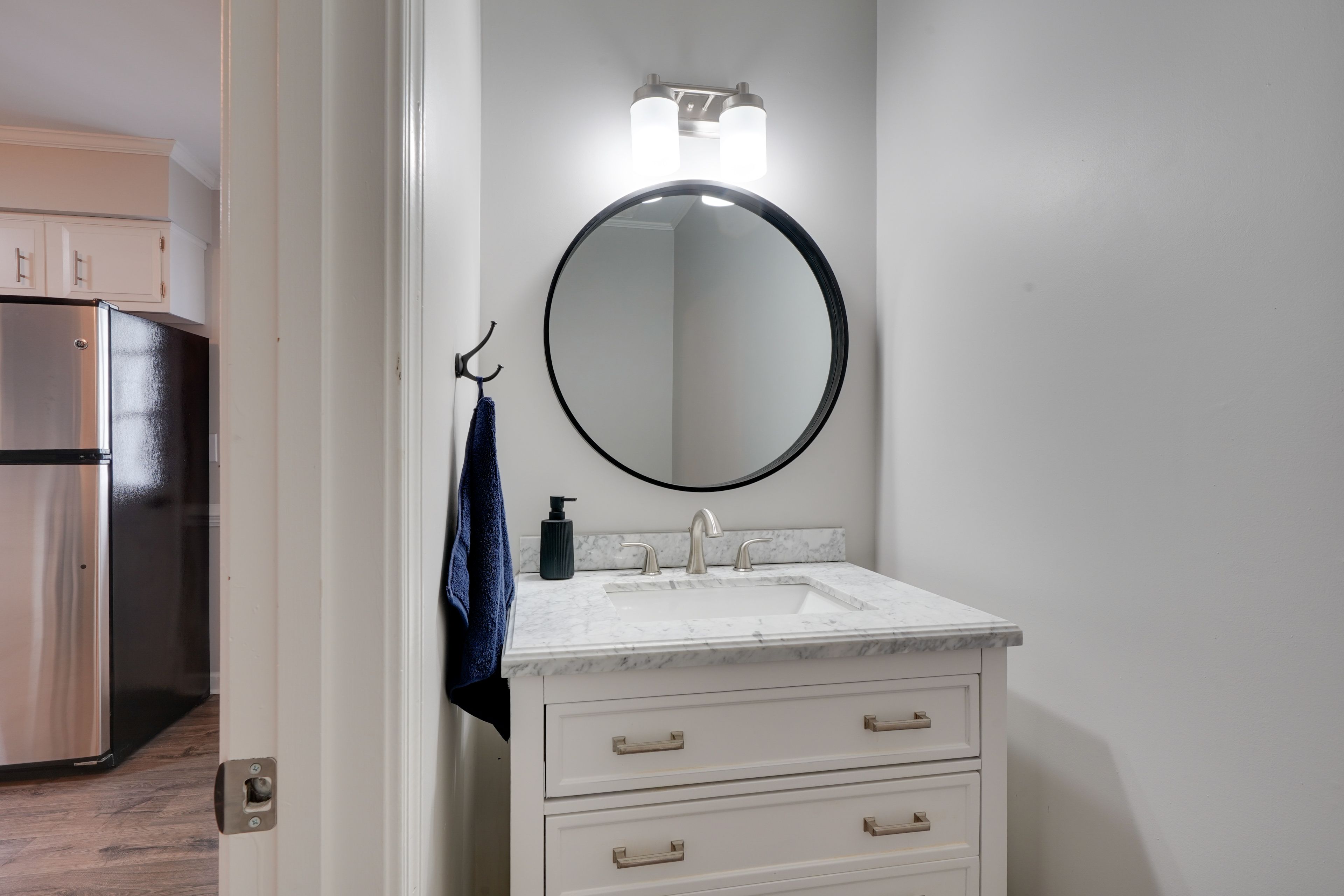 Half Bathroom | 1st Floor