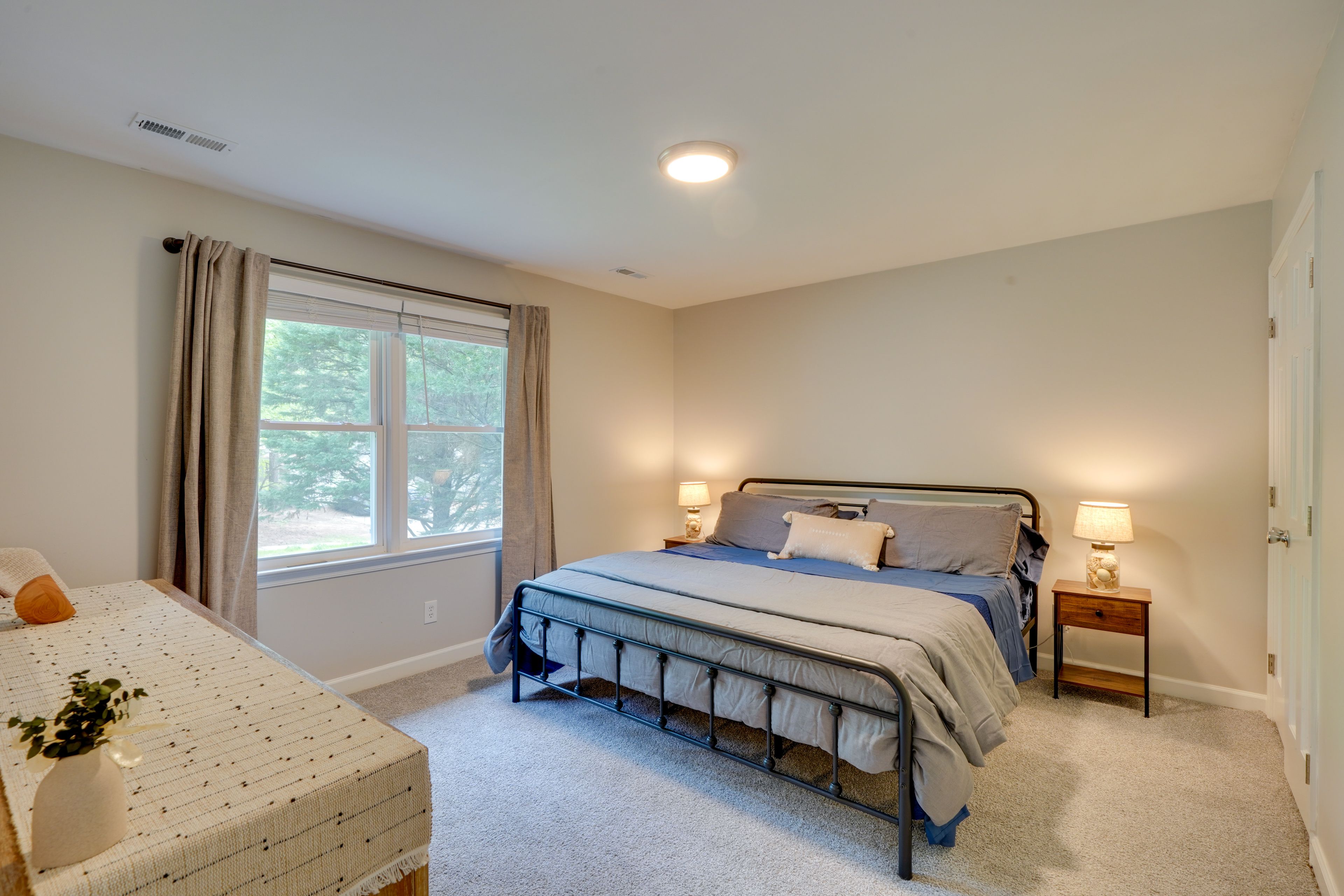 Bedroom 1 | King Bed | 2nd Floor