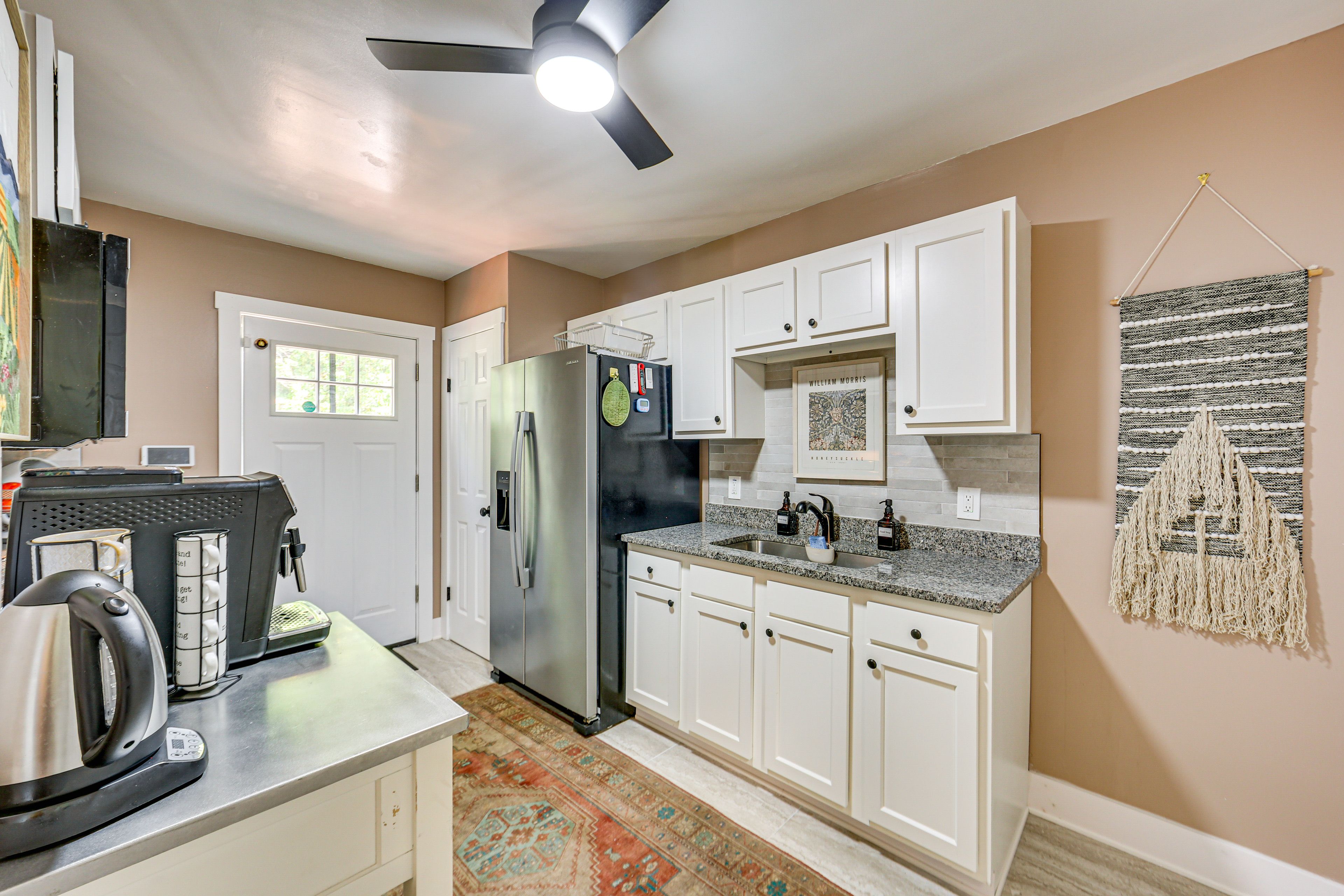Kitchen | 1st Floor | Espresso Machine | Cooking Basics