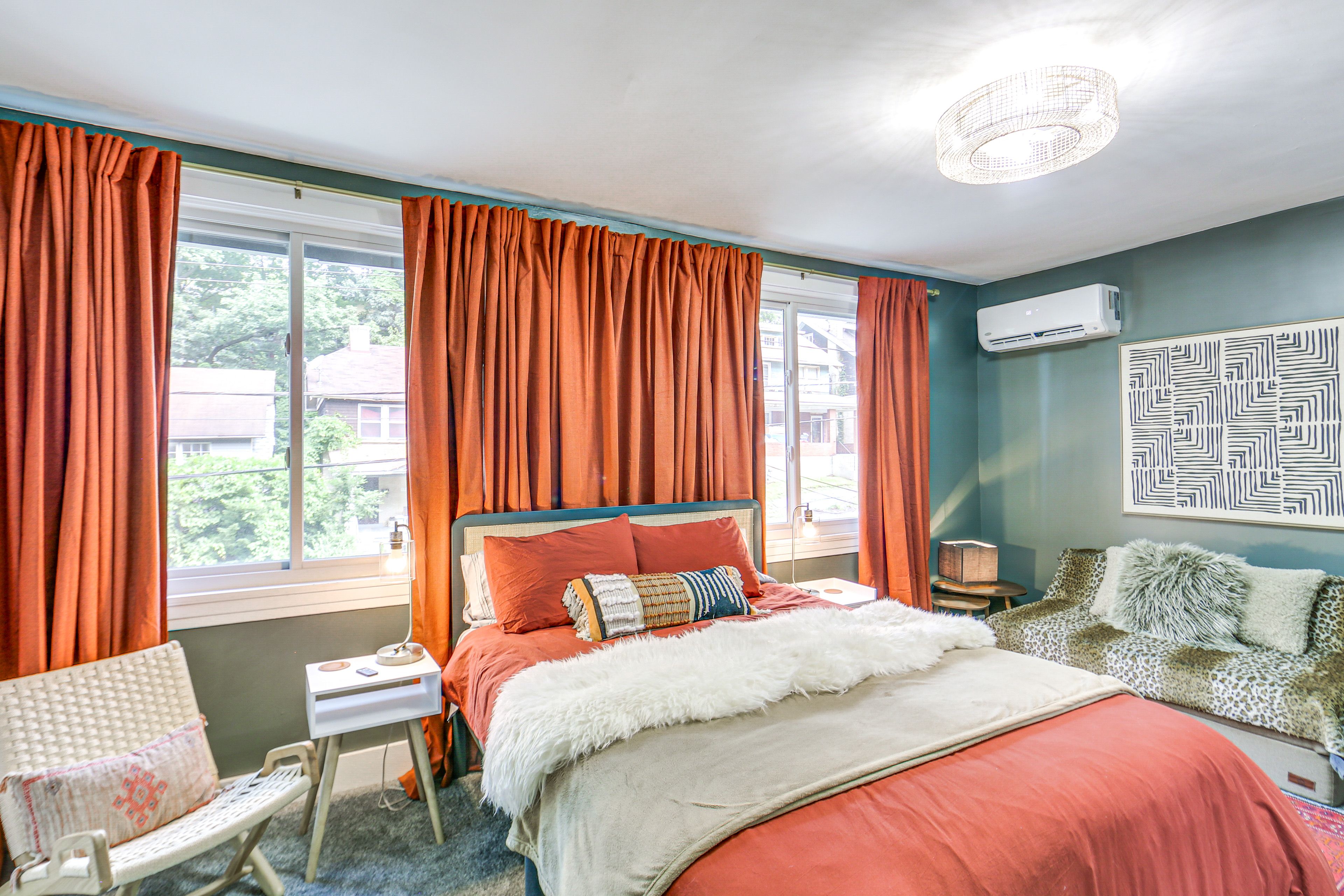 Bedroom 1 | 2nd Floor | Queen Bed | Full Futon | Linens Provided