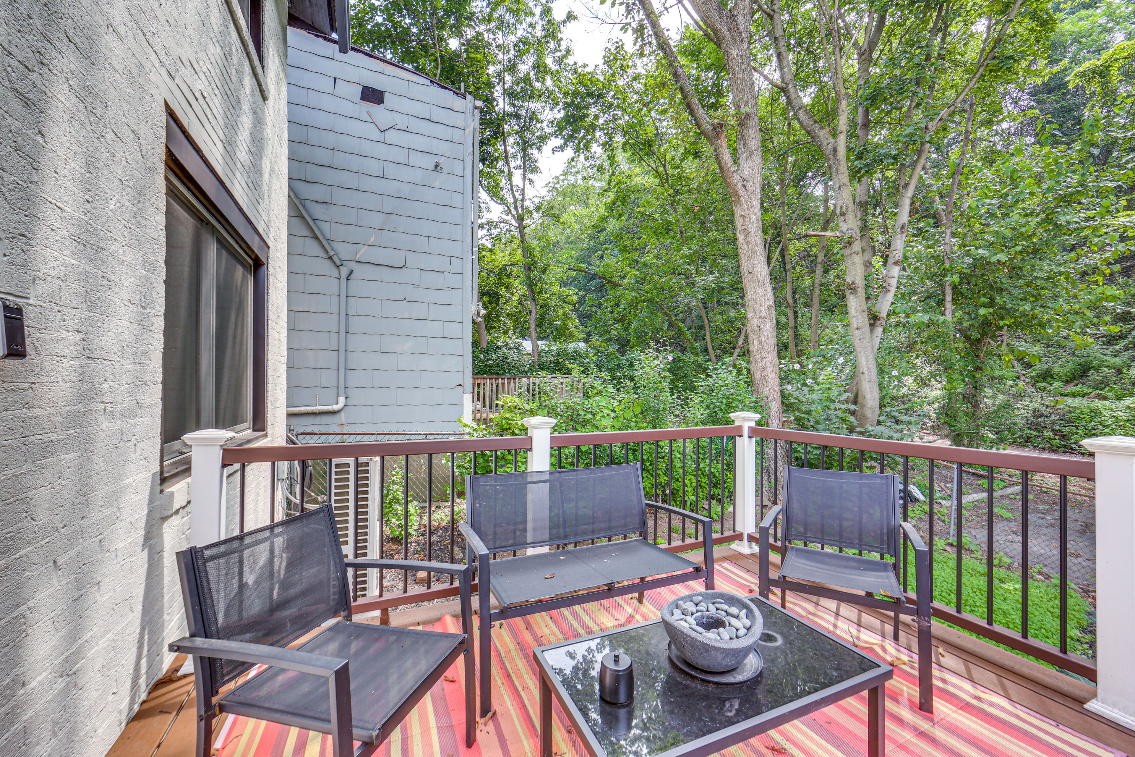 Private Deck