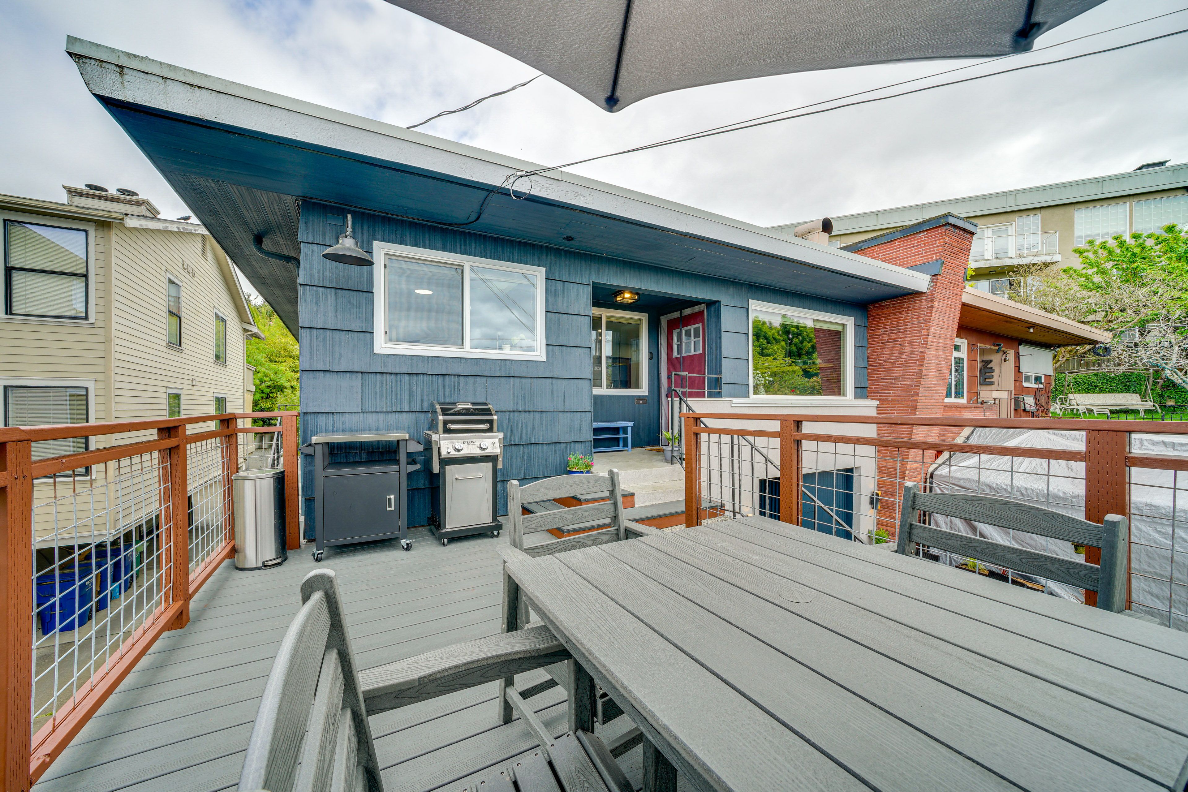Private Deck