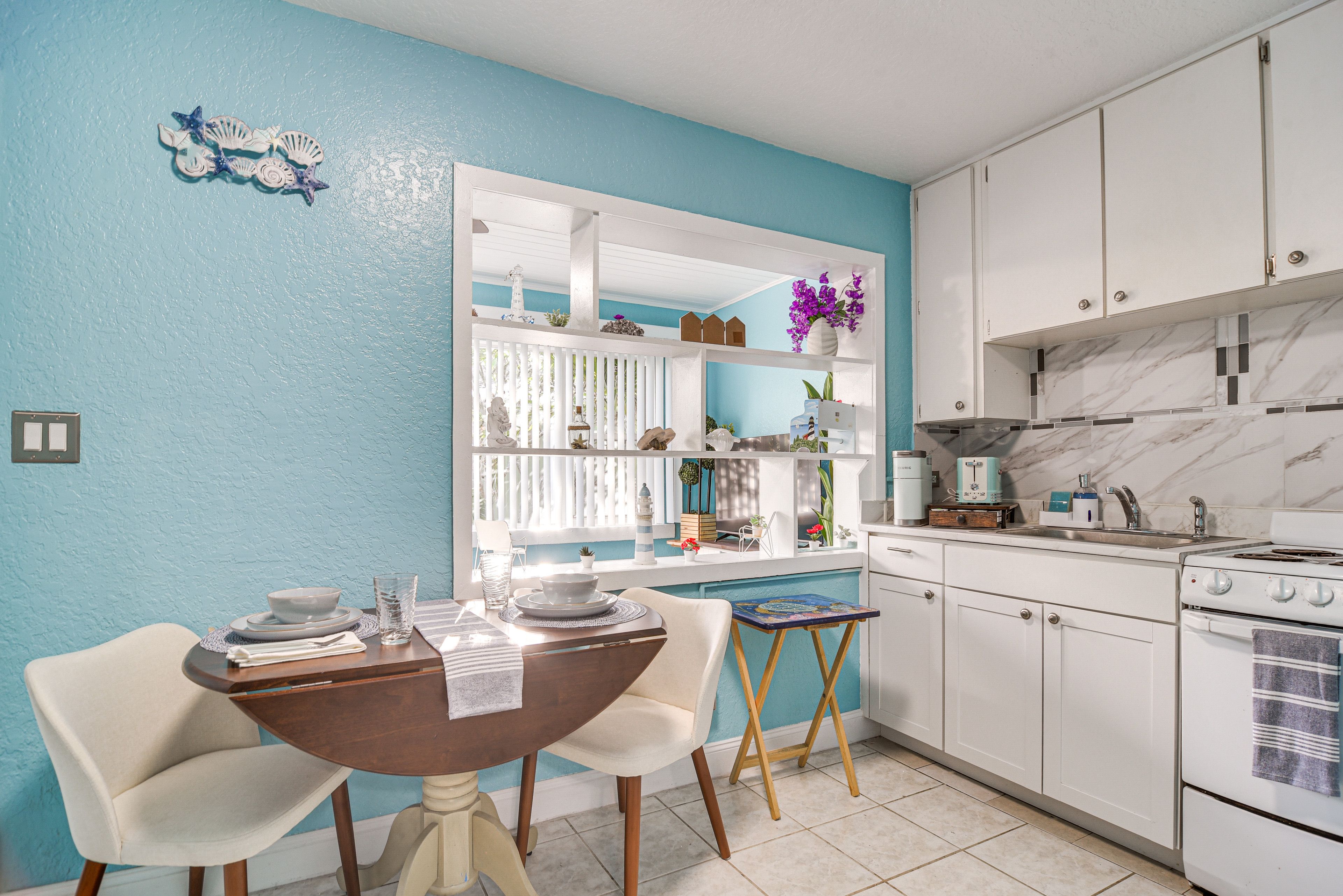 Dining Area | Kitchen | Free WiFi