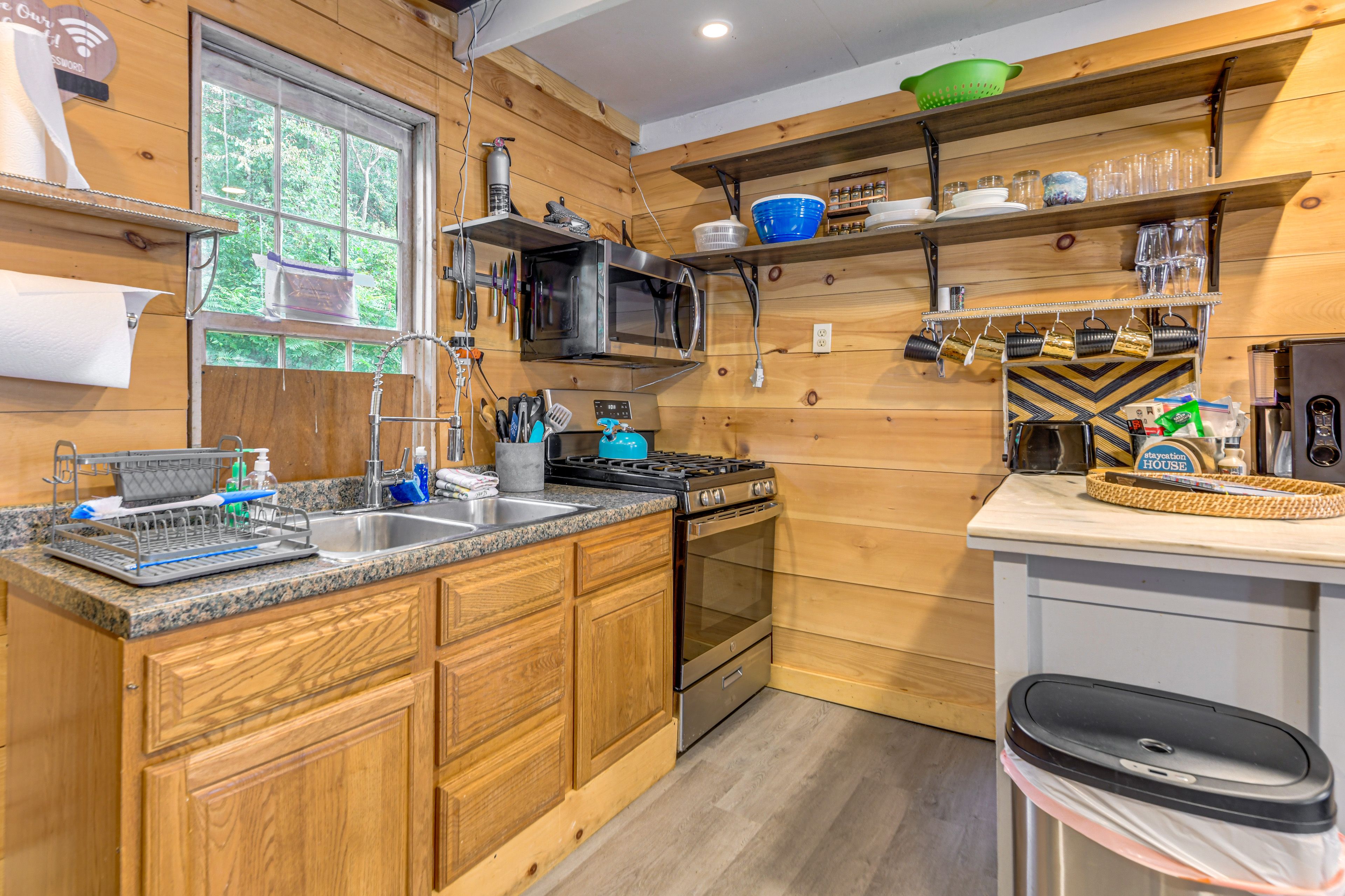 Kitchen | Ninja Coffee Maker | Toaster | Crockpot