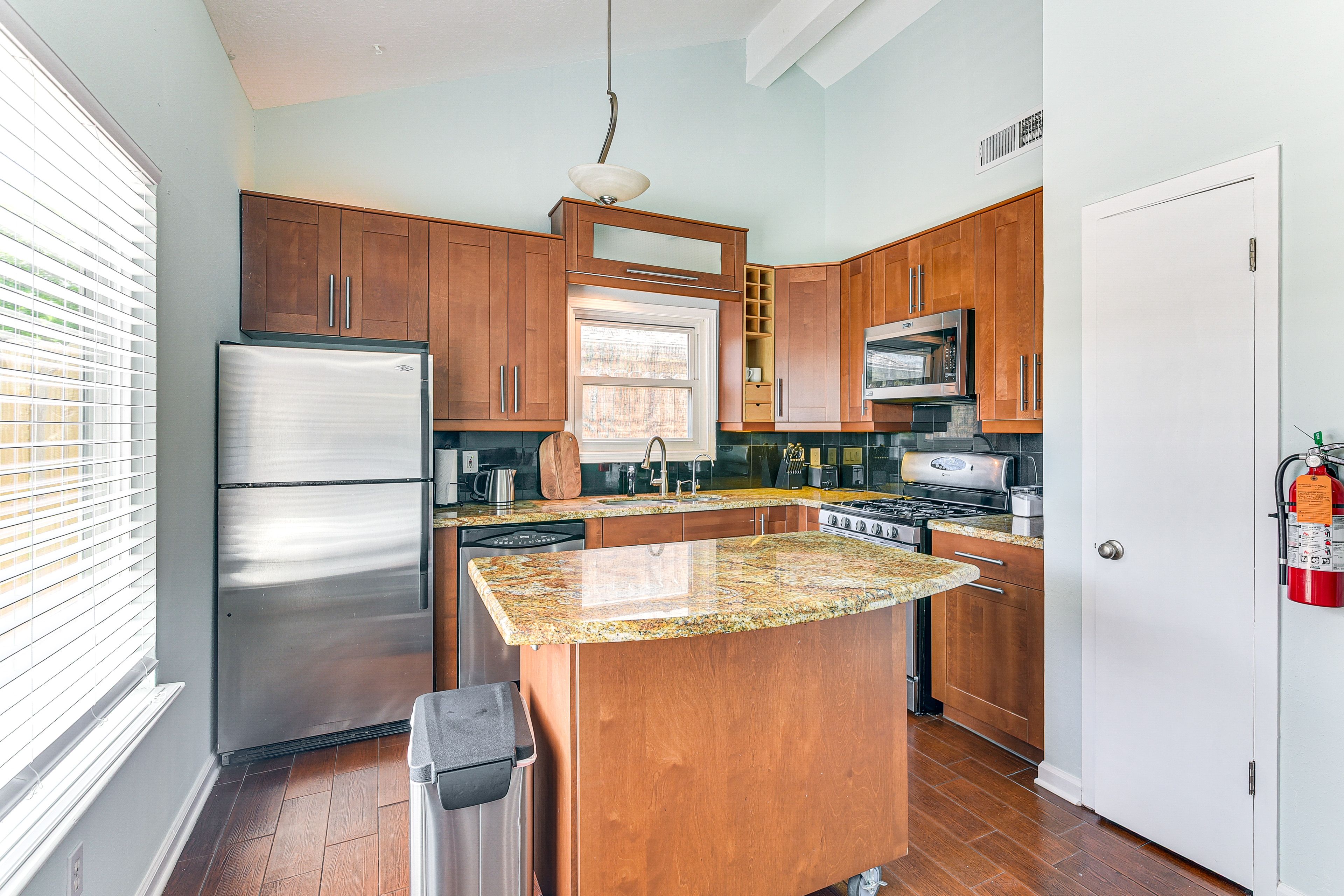 Kitchen | Cooking Basics | Drip Coffee Maker | Microwave | Toaster