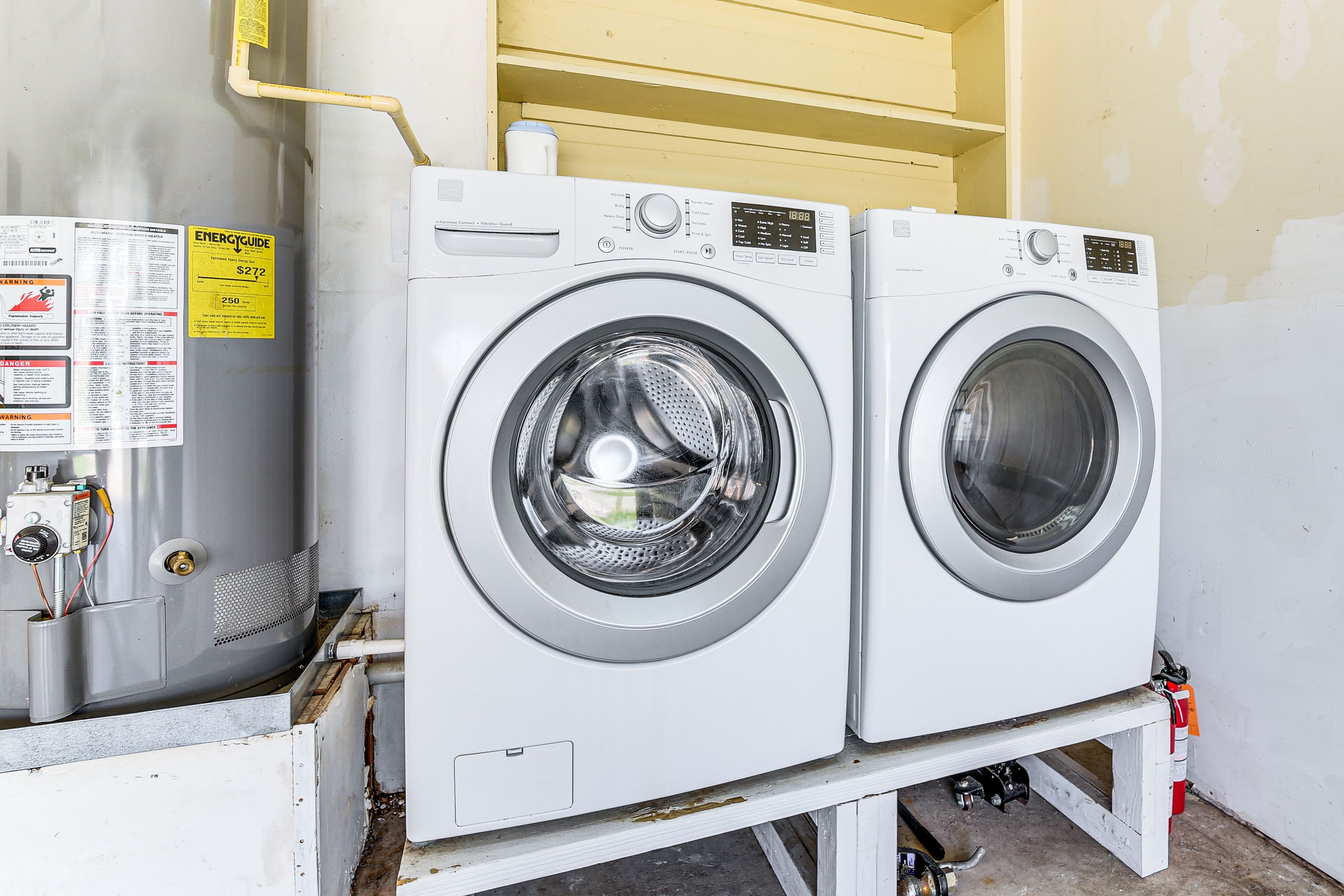 Laundry Area | Washer/Dryer | Hangers | Iron/Board
