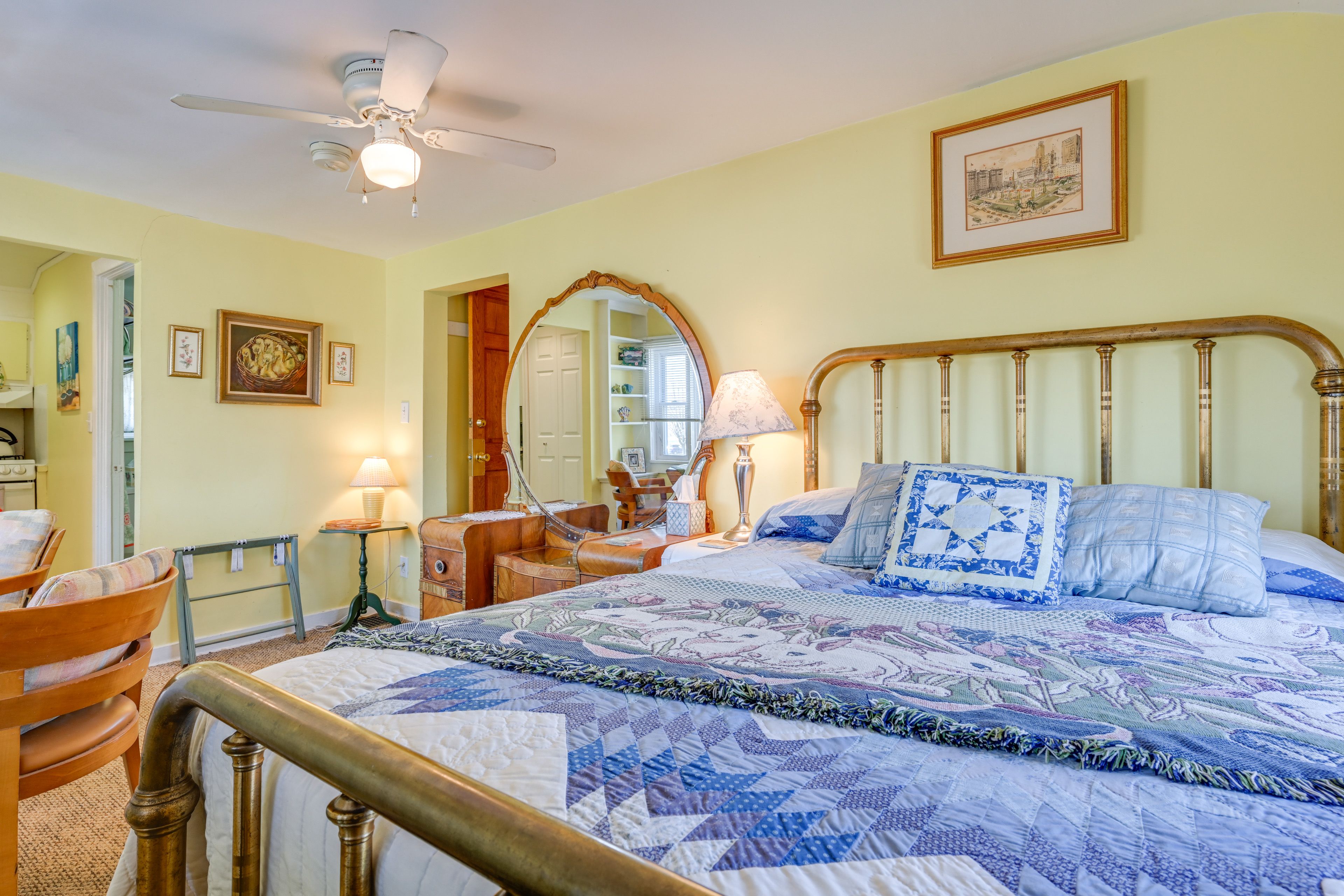 Bedroom 3 | 2nd Floor | Queen Bed