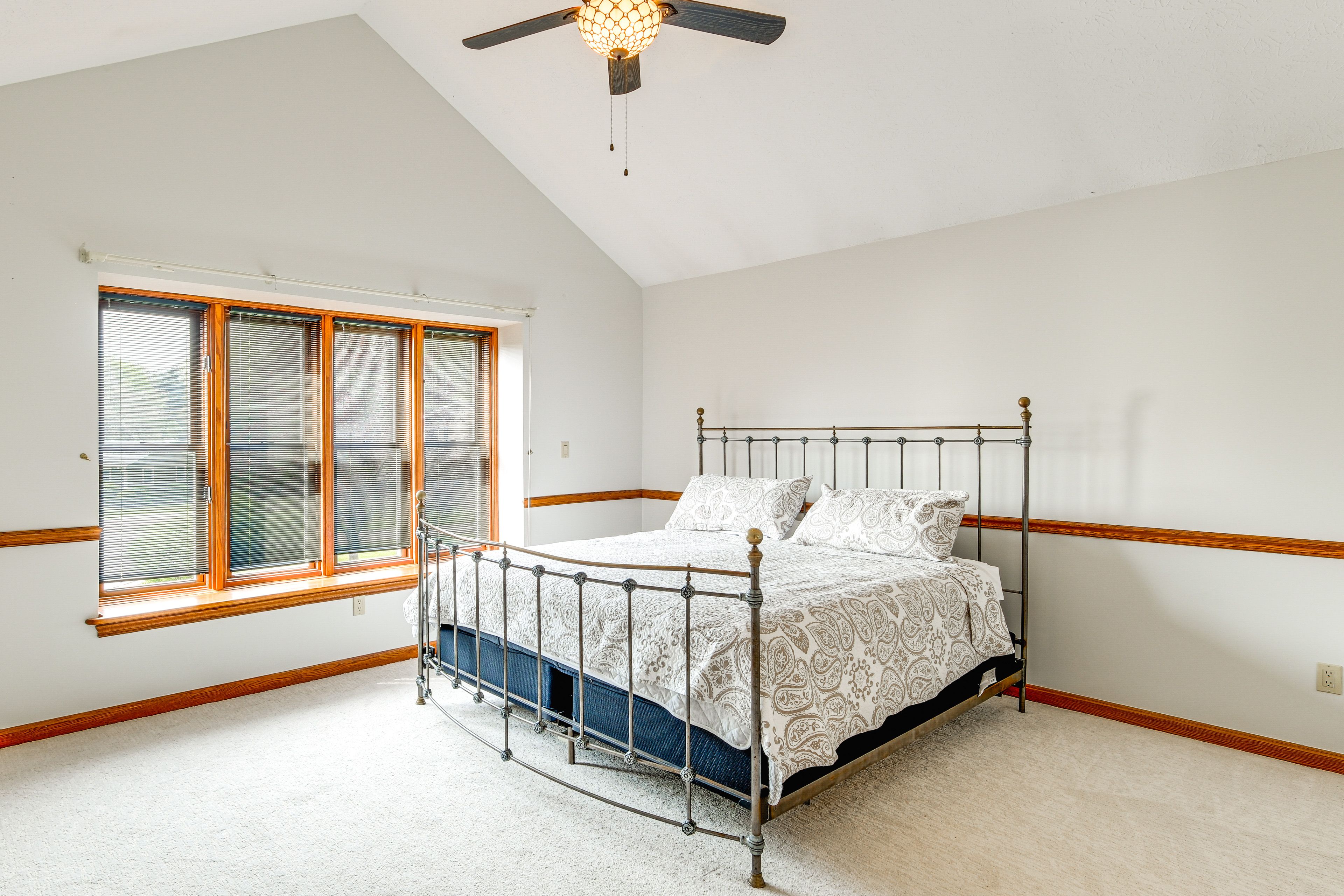 Bedroom 1 | 2nd Floor | King Bed