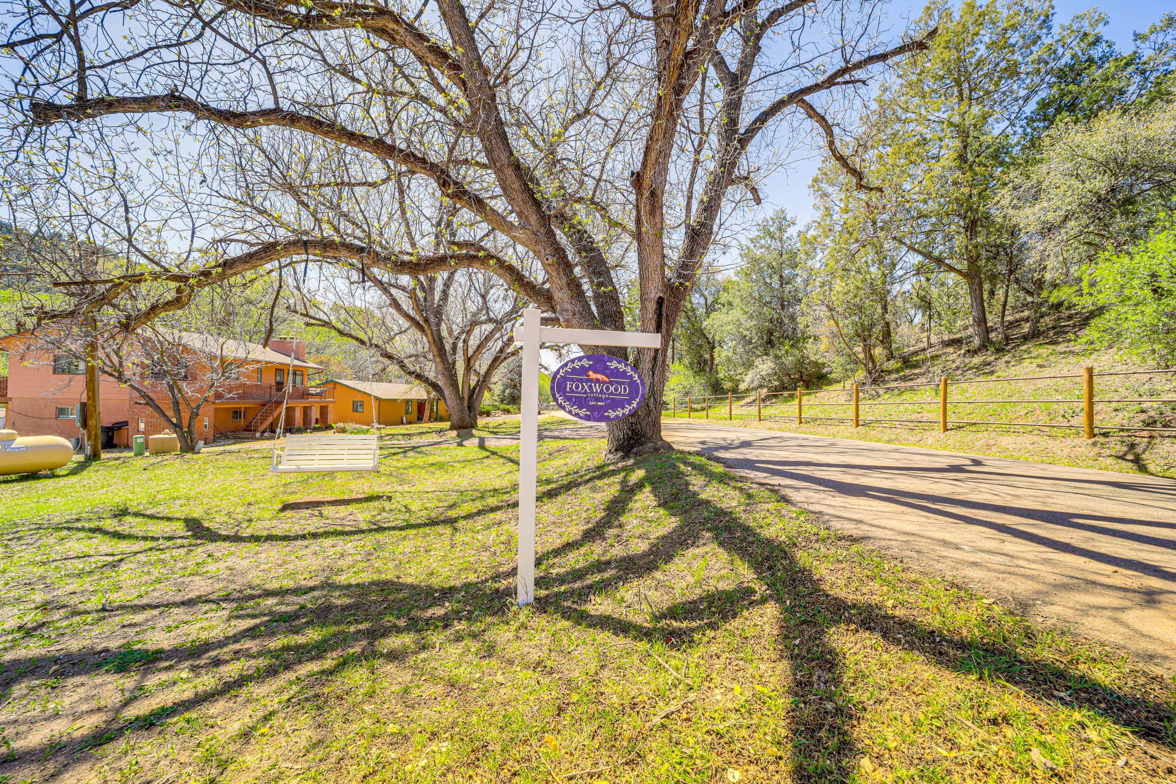 Street Entrance | 'Foxwood Cottage'