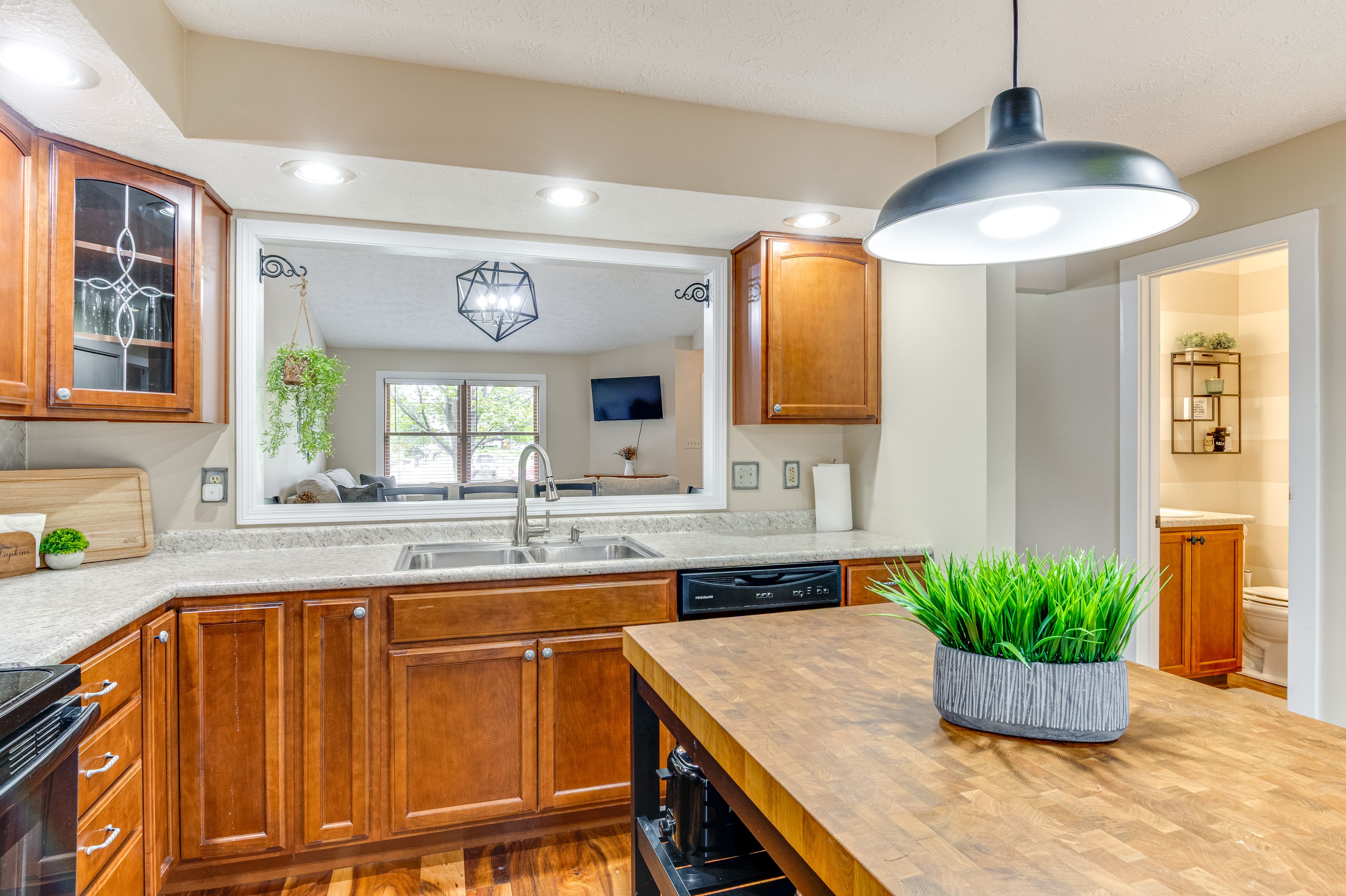 Kitchen | Keurig & Drip Coffee Makers (Coffee Provided) | Crockpot | Spices