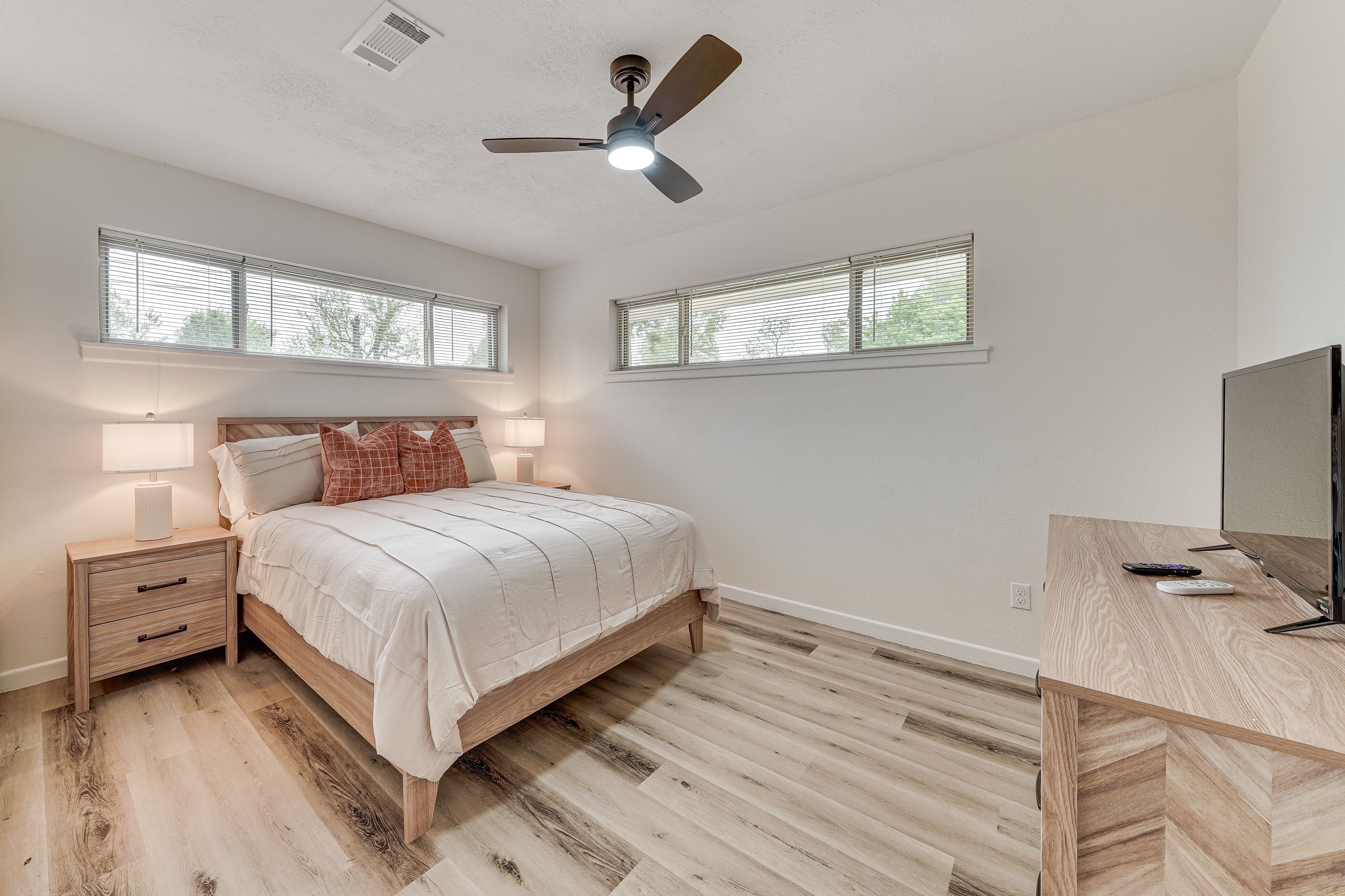 Bedroom 2 | Queen Bed | Linens Provided