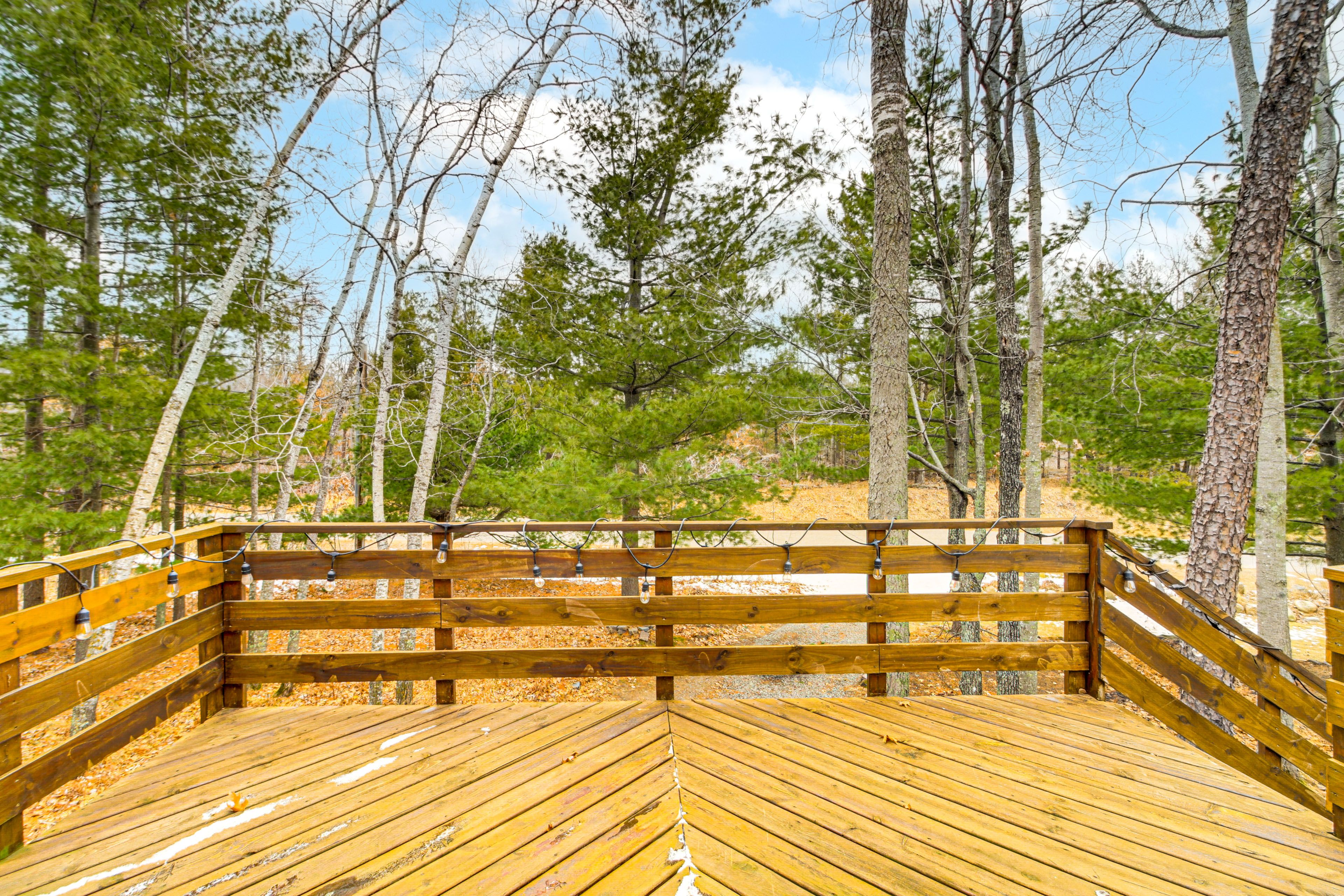 Private Deck
