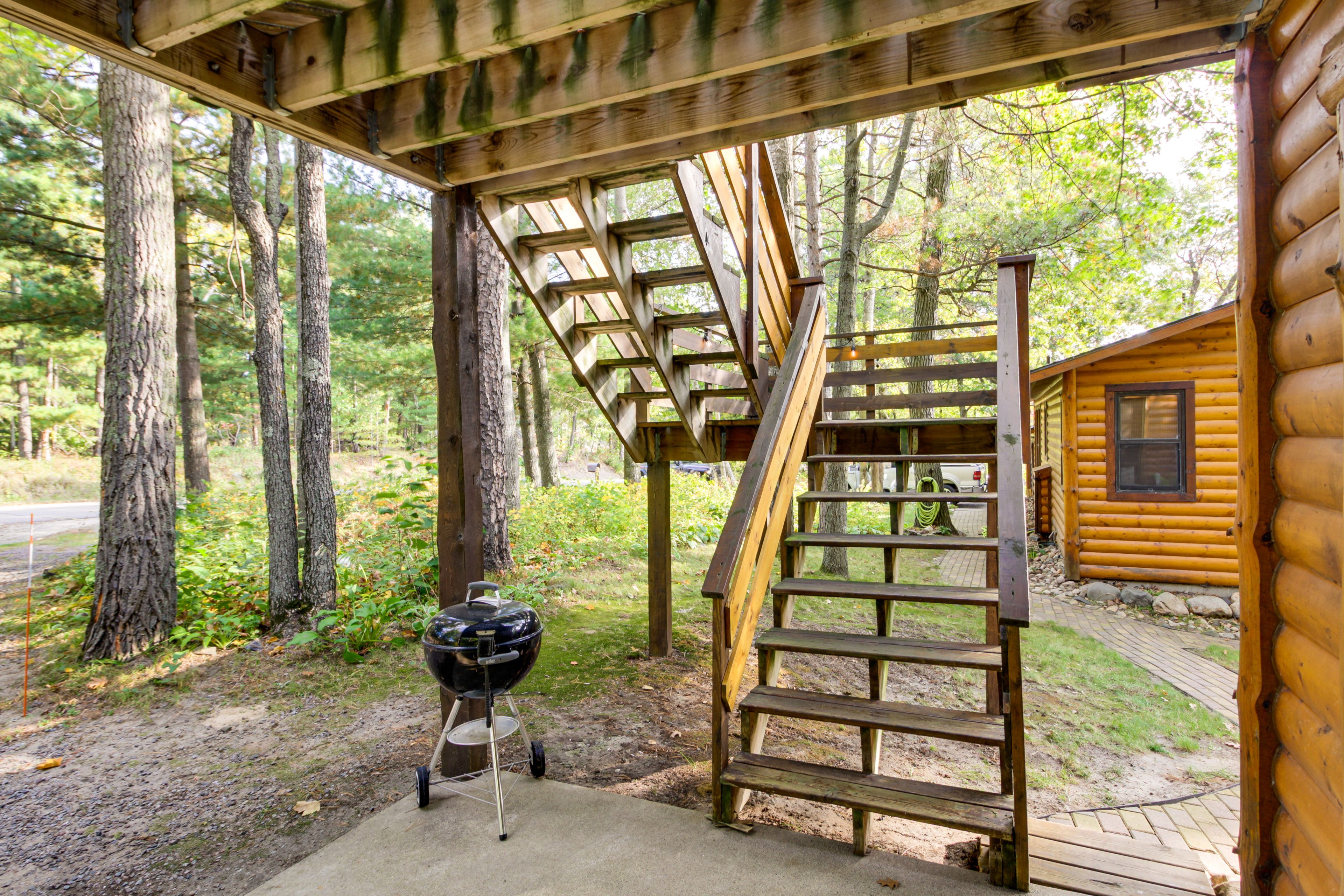 Patio | Charcoal Grill