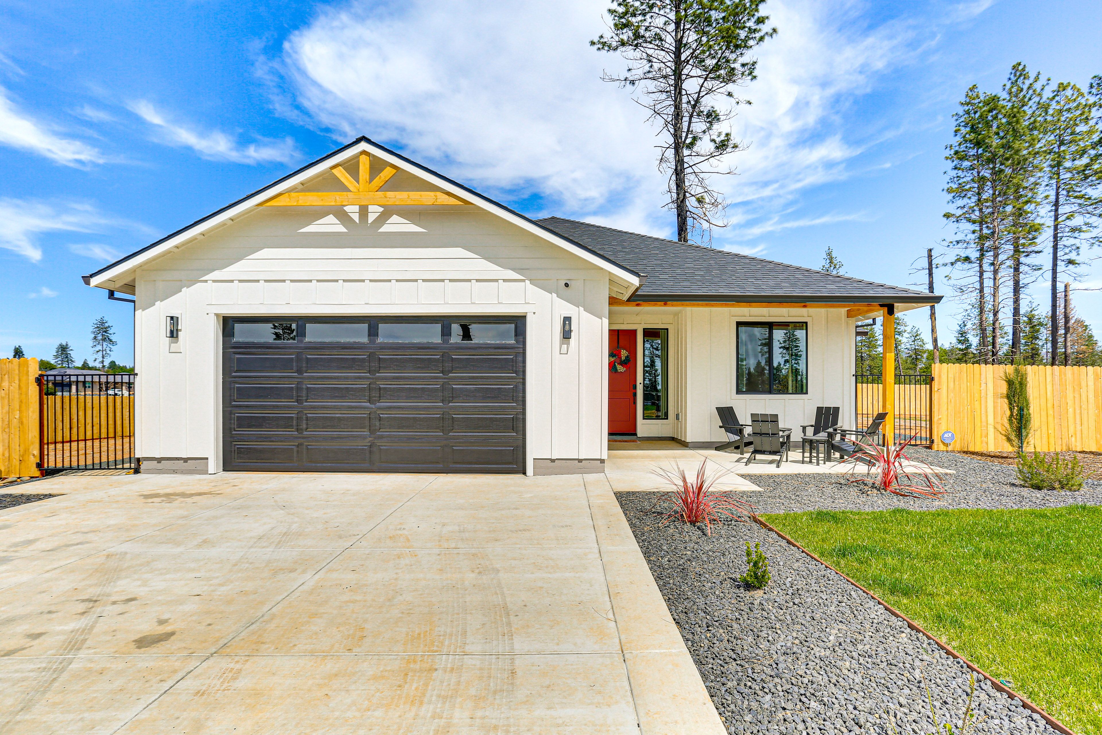 House Exterior | Front Patio