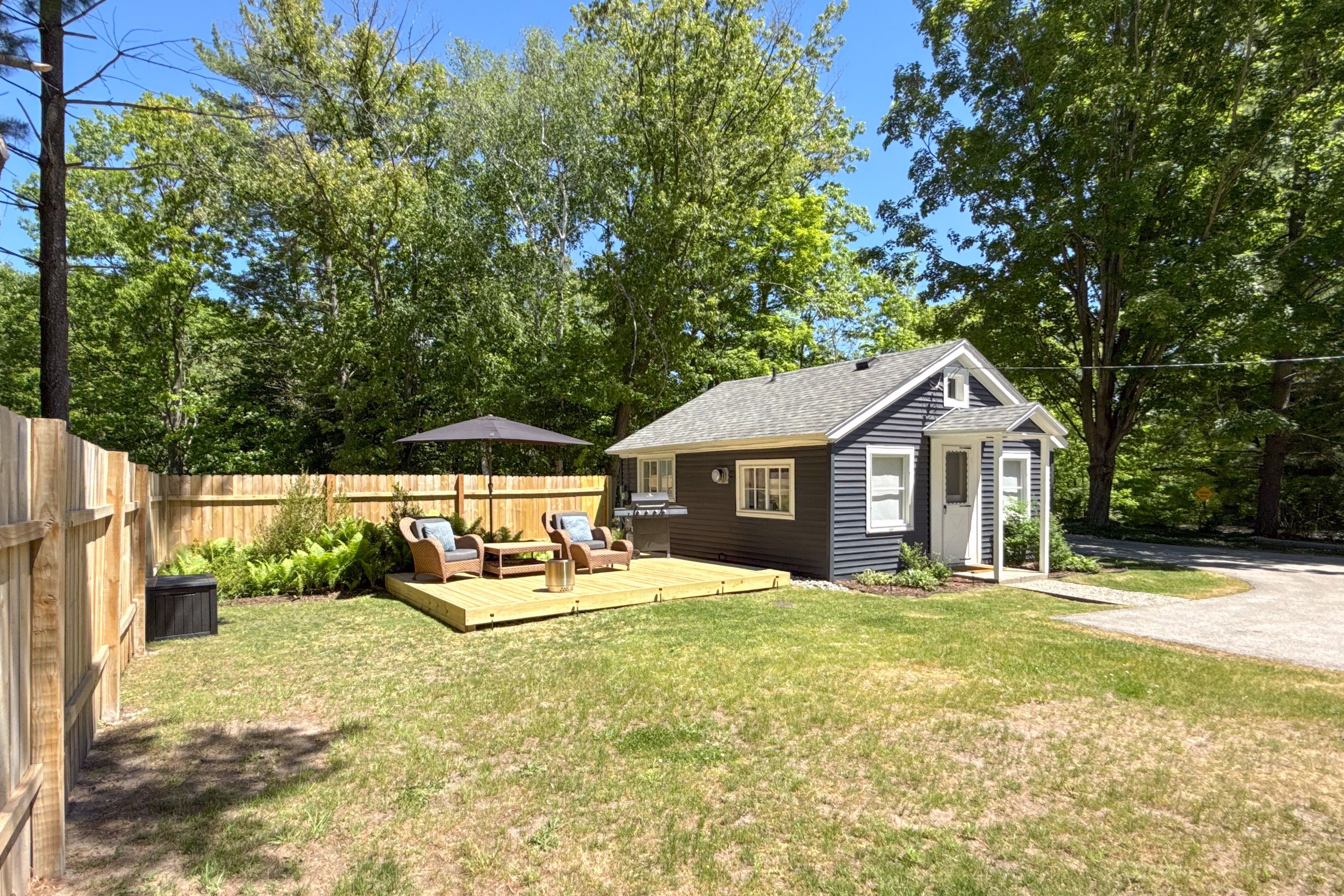 Frankfort Vacation Rental | 1BR | 1BA | 250 Sq Ft | 2 Steps to Enter