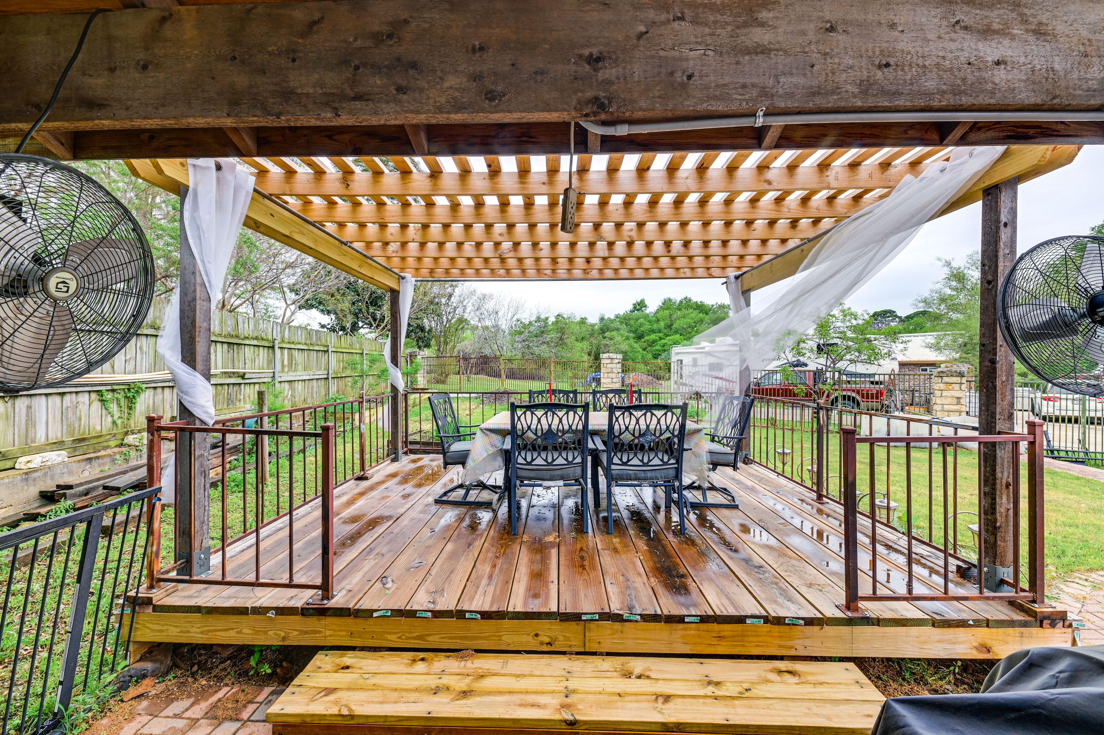 Outdoor Dining Area