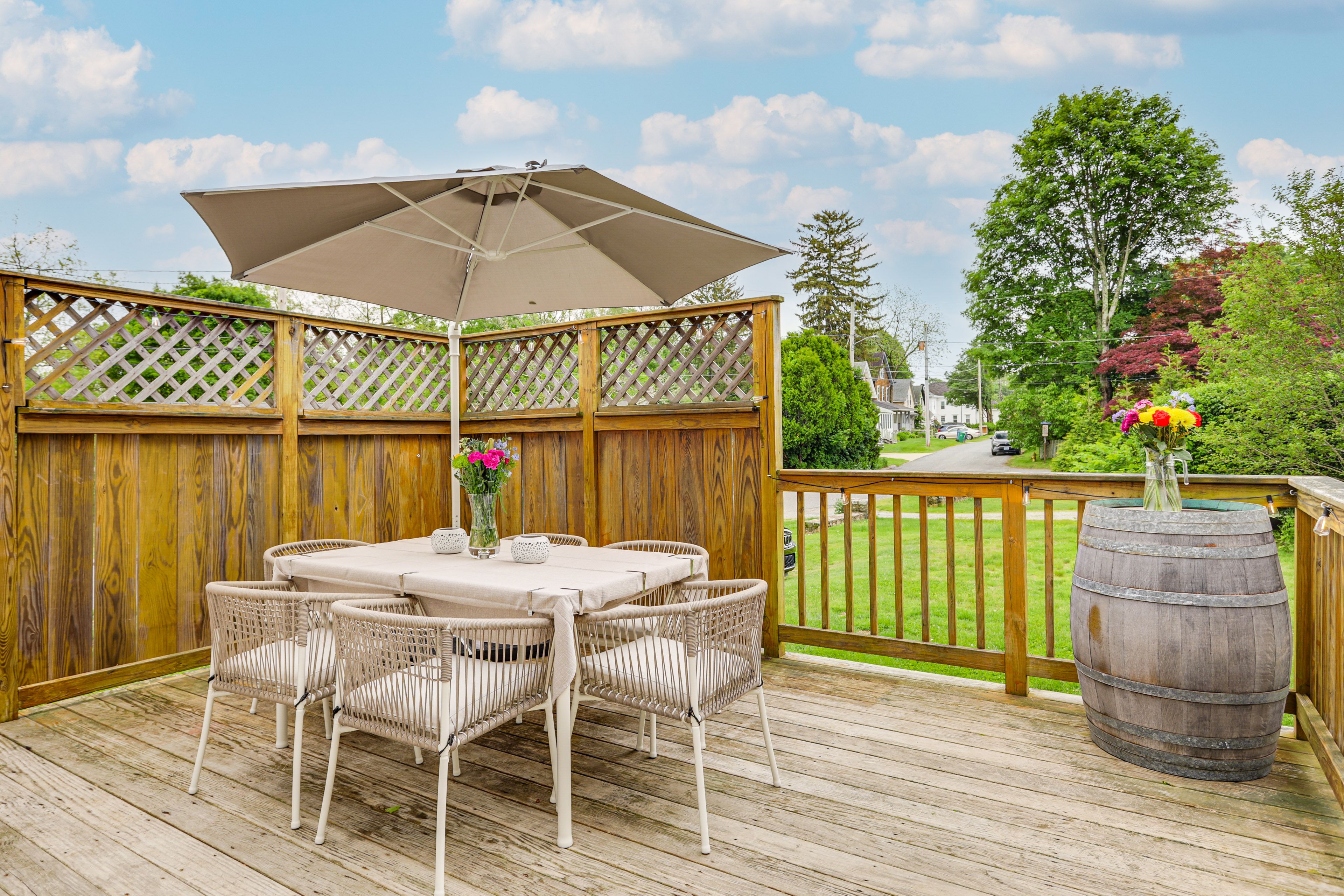 Private Deck