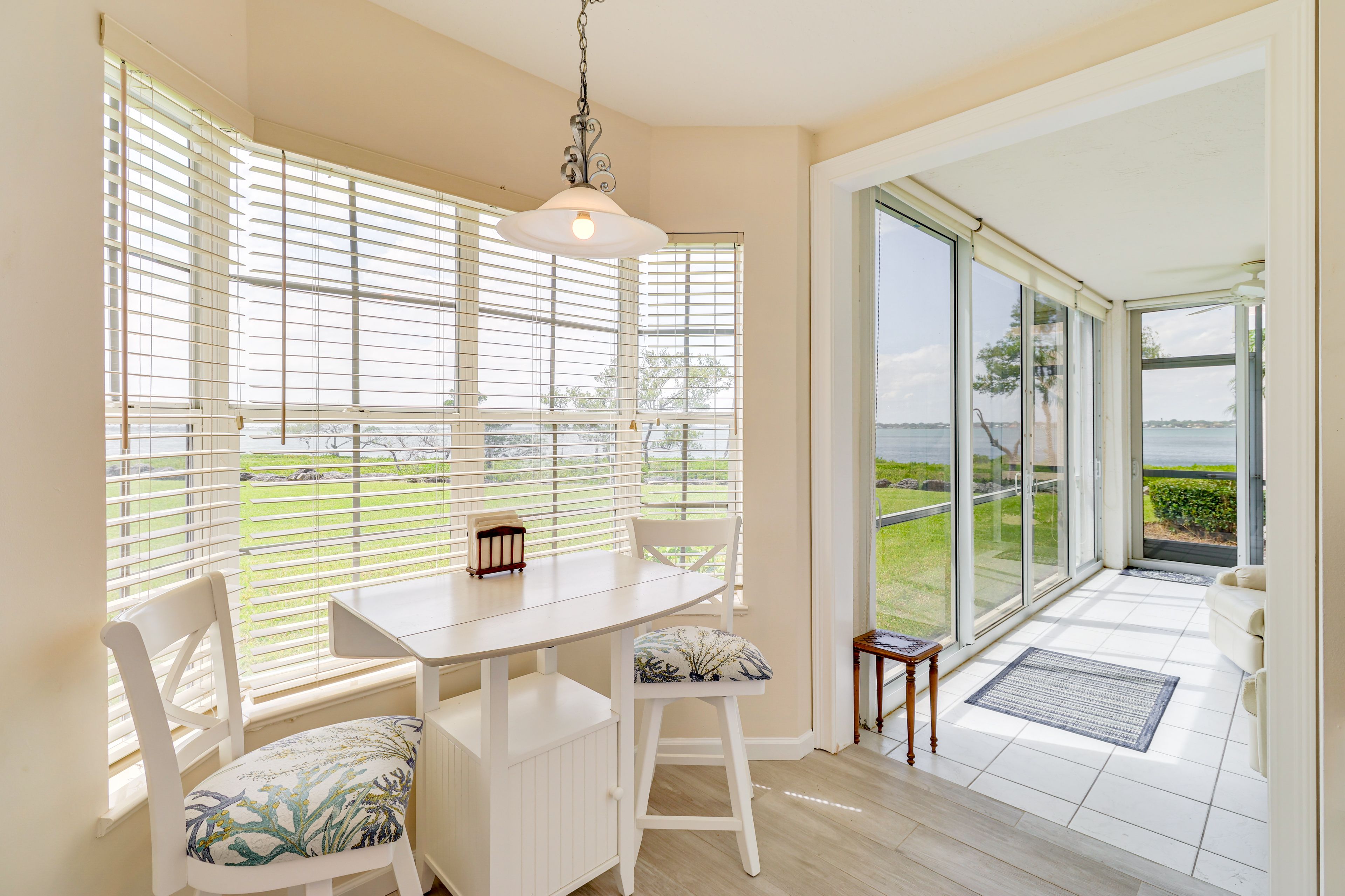 Breakfast Nook