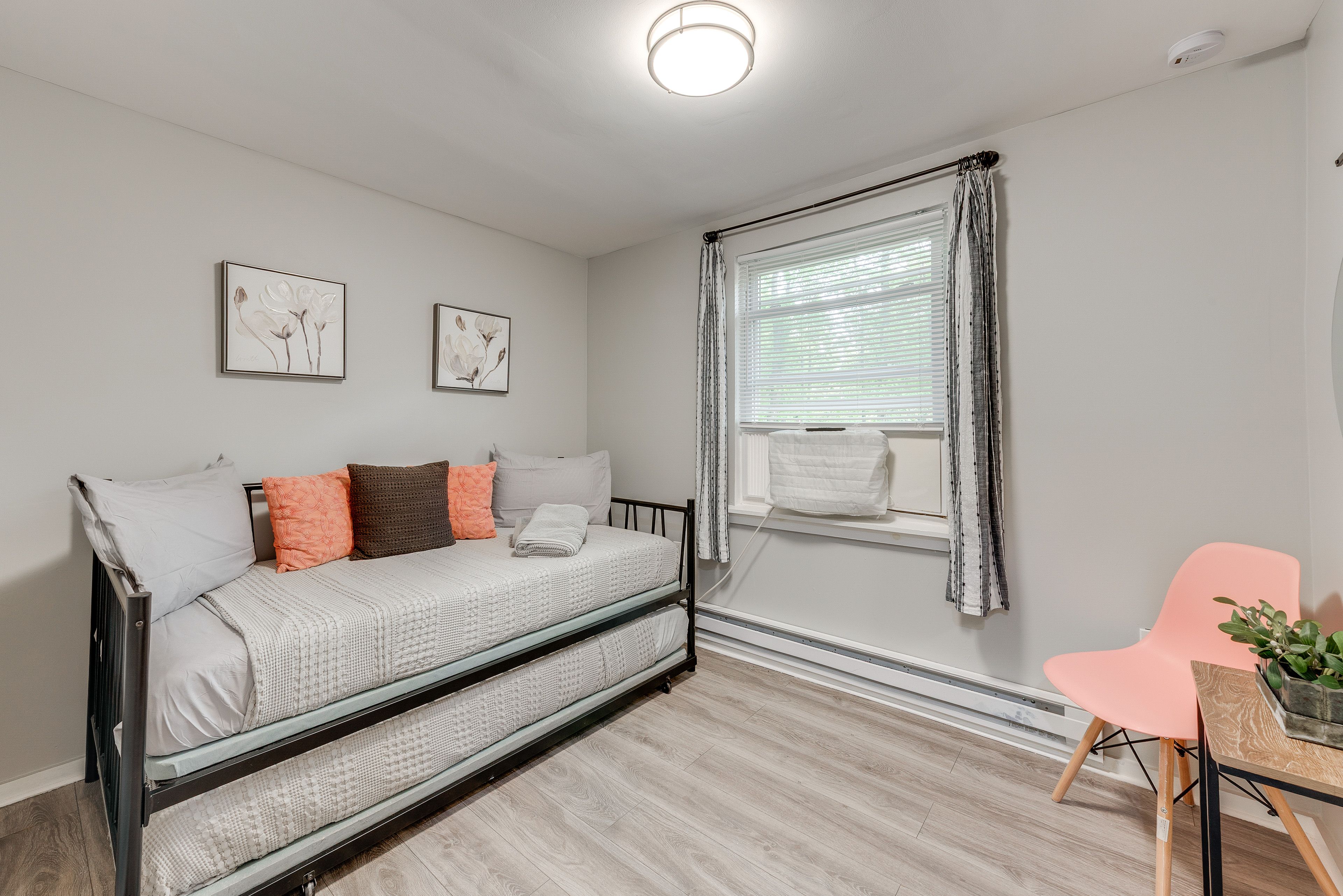 Bedroom 4 | Twin Daybed w/ Twin Trundle | Main Level