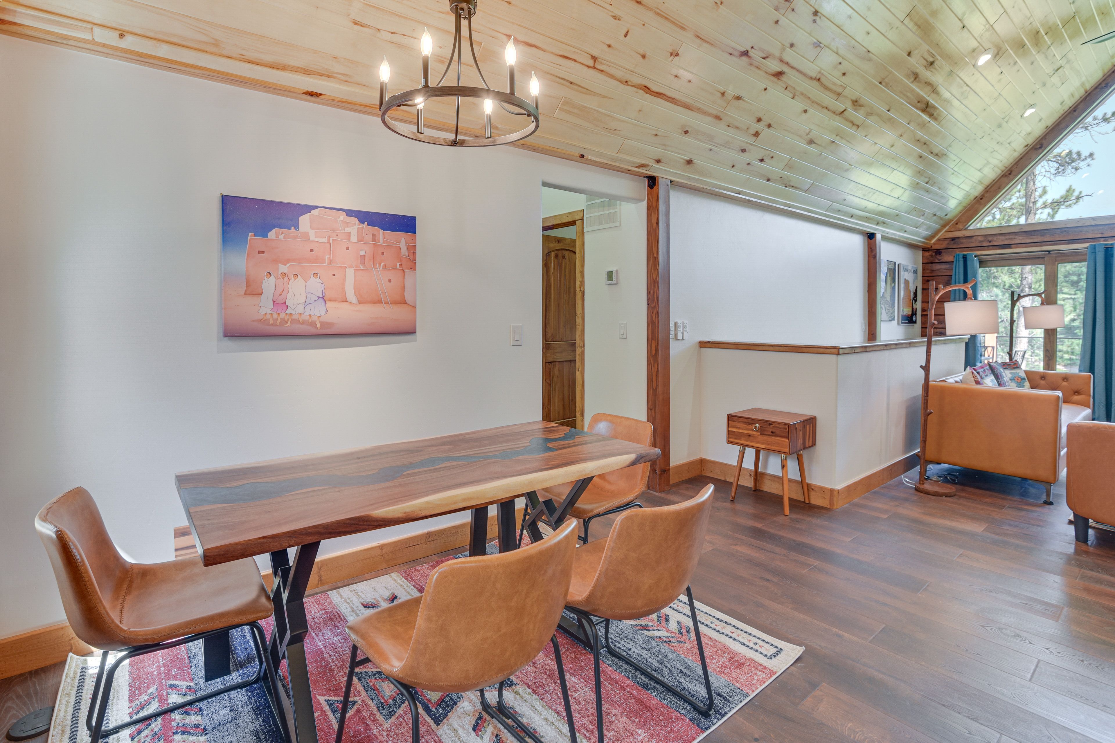 Dining Area | 1st Floor