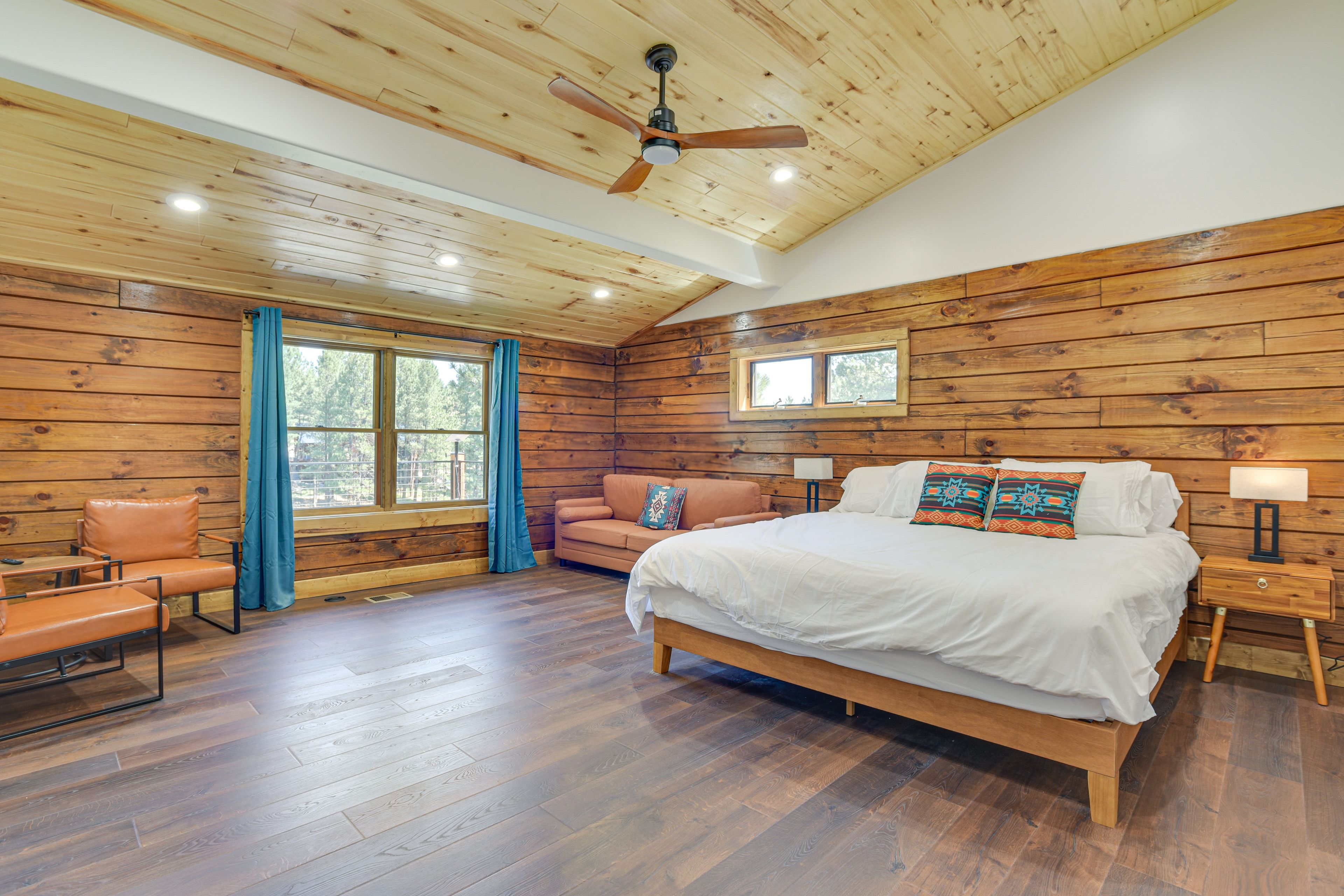 Bedroom 1 | King Bed | Queen Sleeper Sofa | 1st Floor