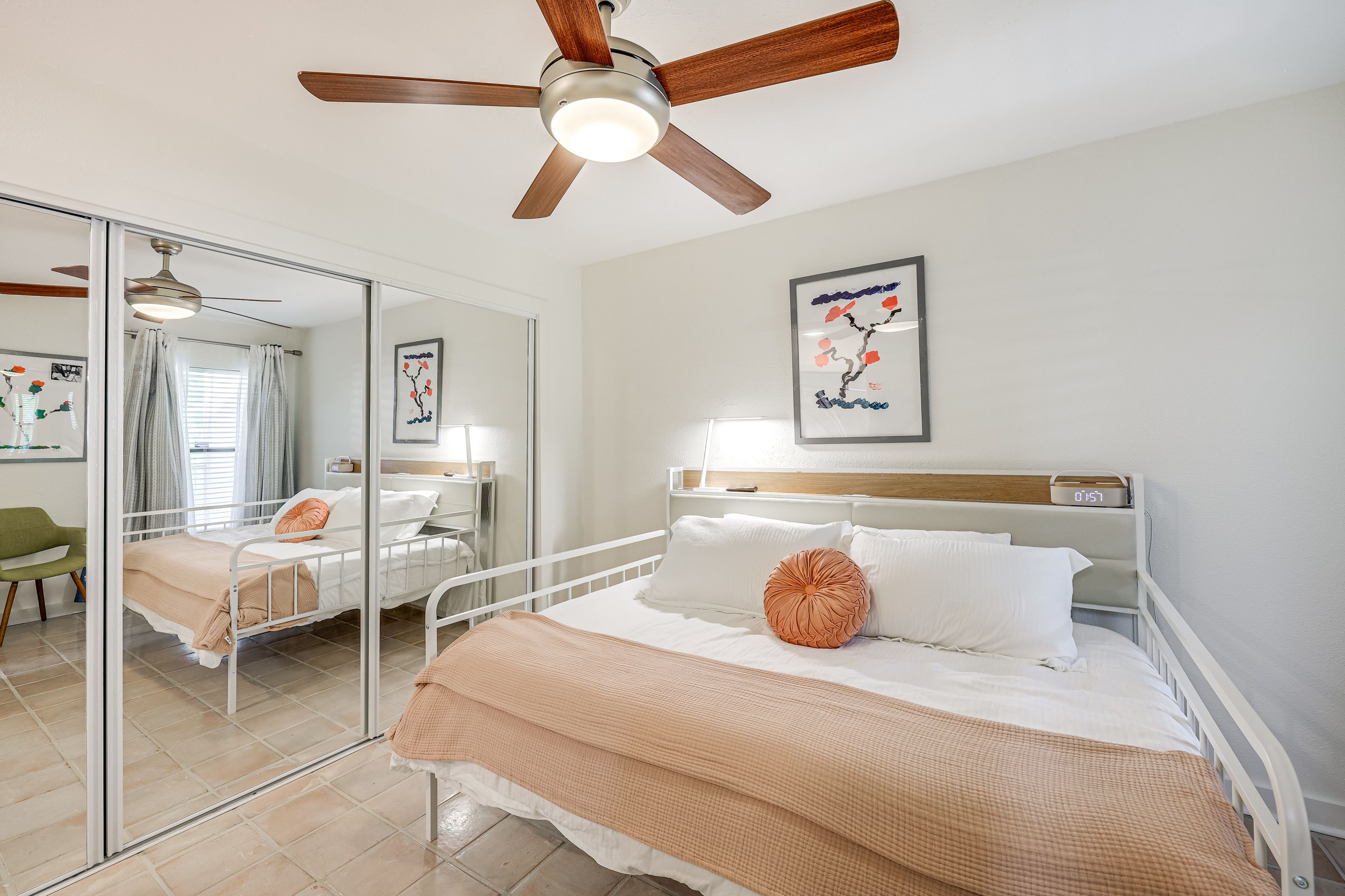 Bedroom 3 | Full Daybed | 1st Floor