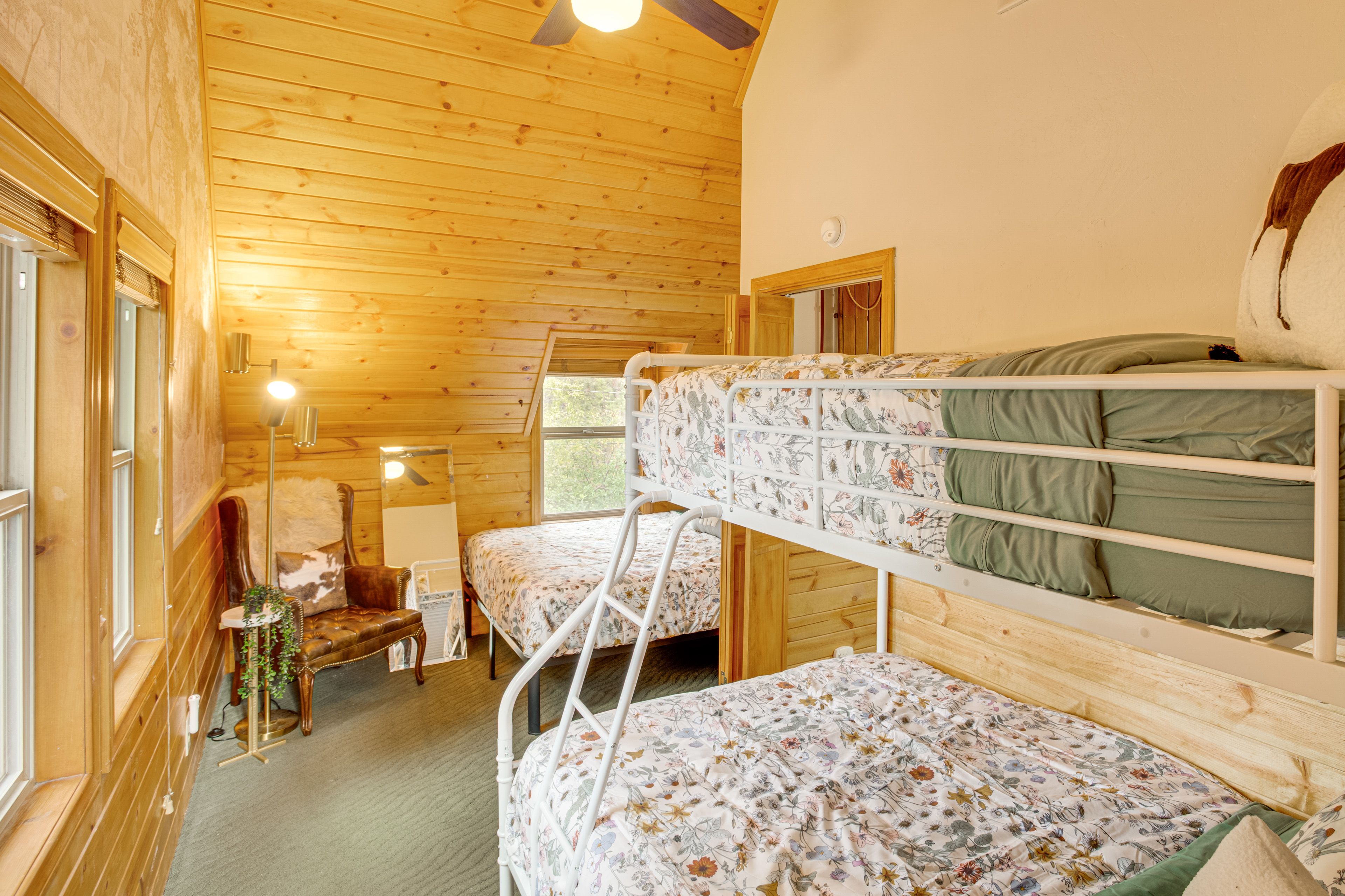 Bedroom 3 | 2nd Floor | Queen Bed | Twin/Full Bunk Bed