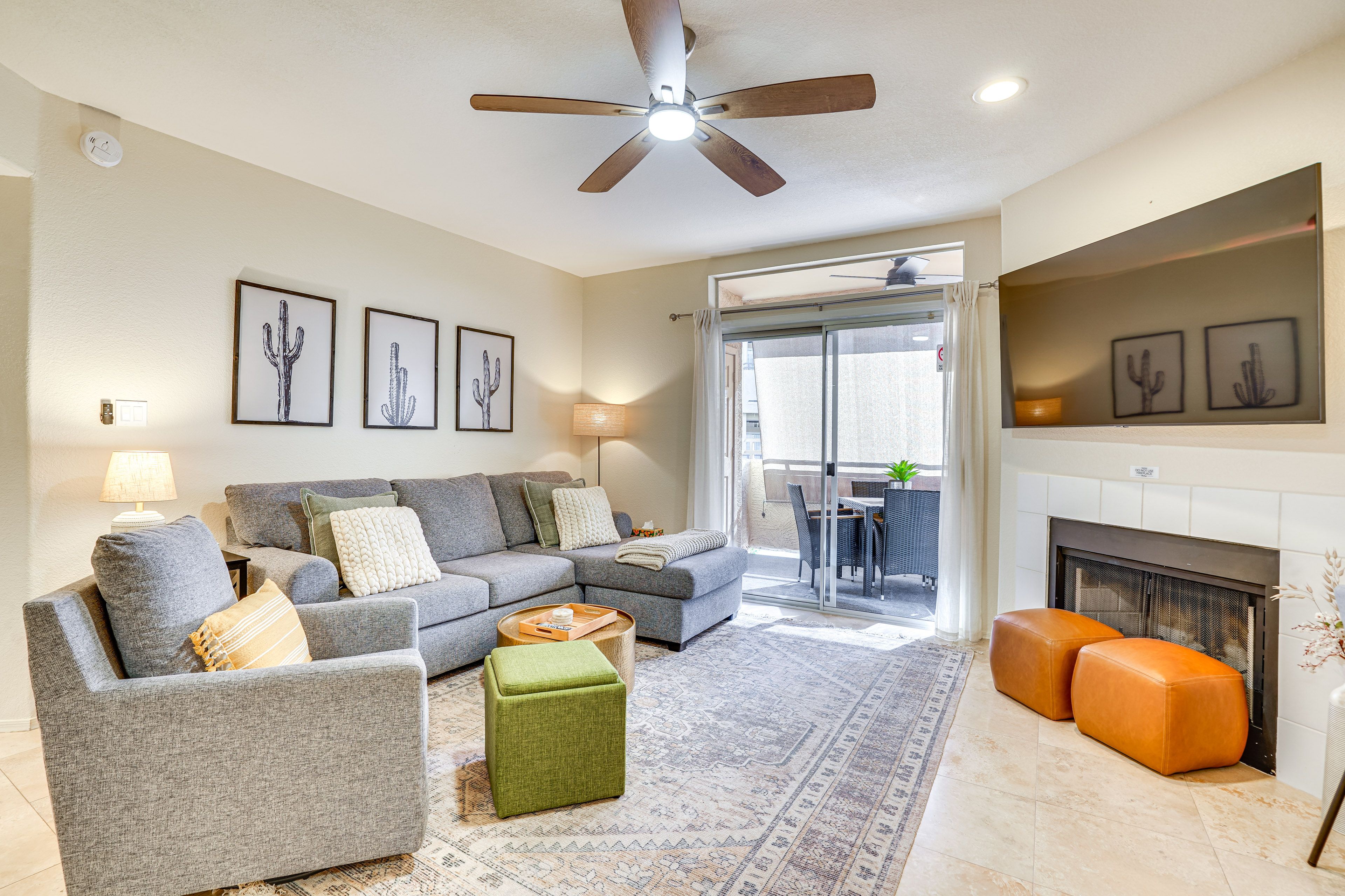 Phoenix Vacation Rental | 2BR | 2BA | 1,082 Sq Ft | Step-Free Access
