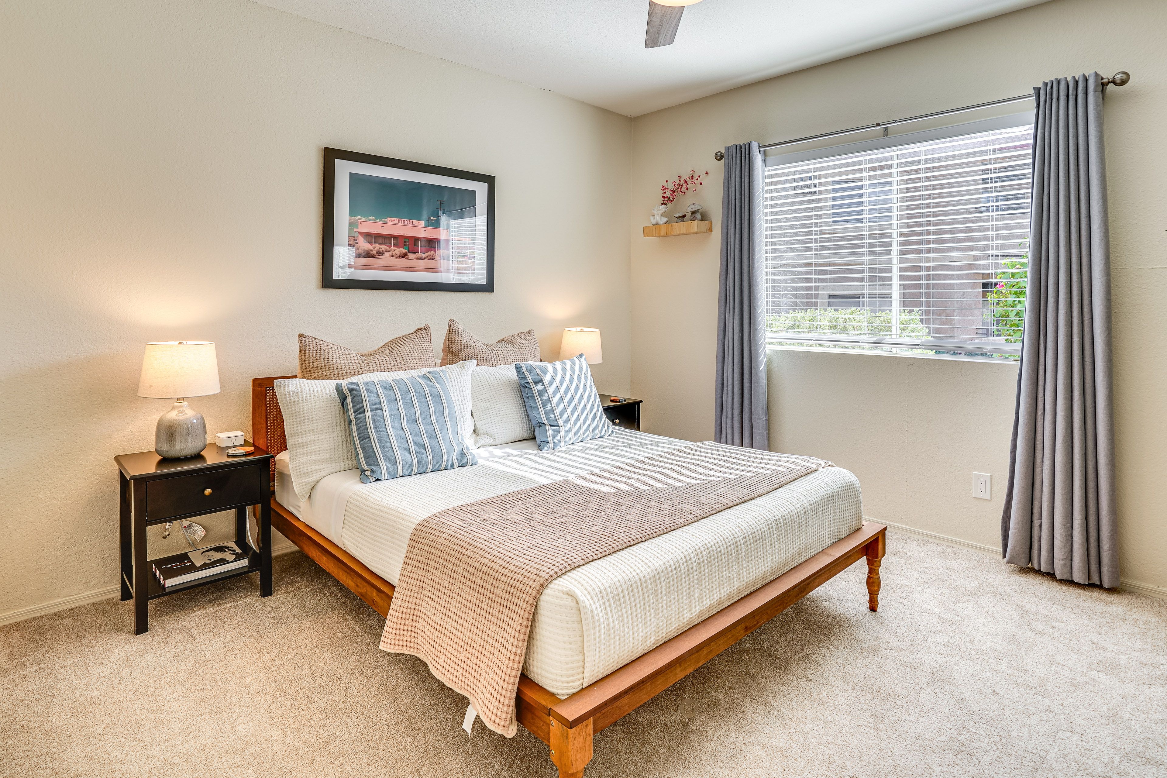 Bedroom 2 | Queen Bed