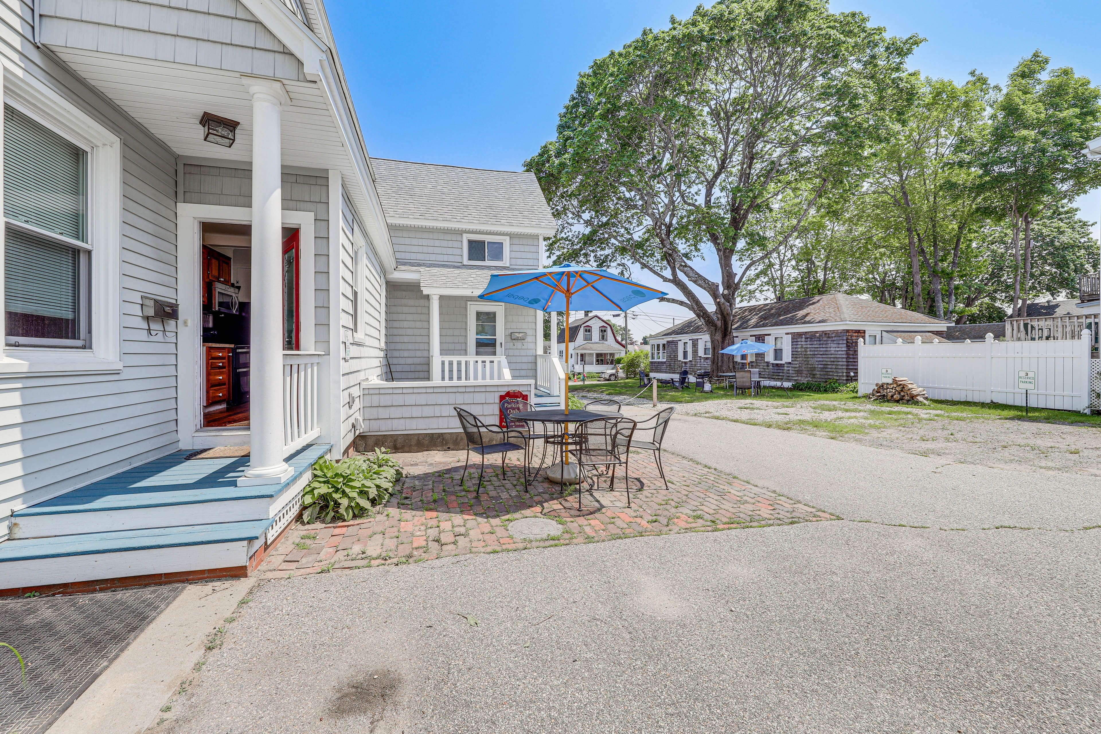 Apartment Exterior | Private Fire Pit | Shared Dining Areas & Gas Grill