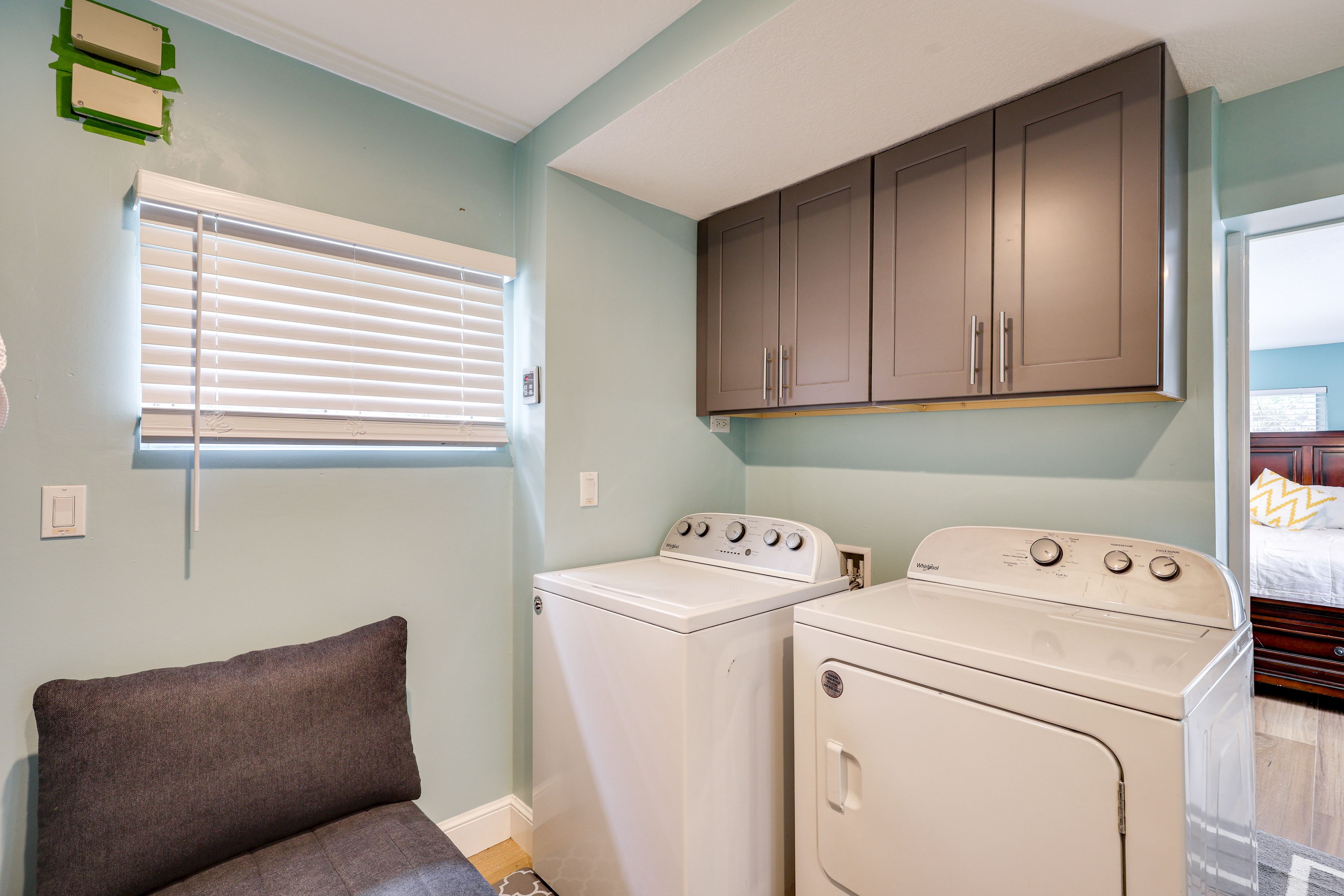 Laundry Room | Washer & Dryer