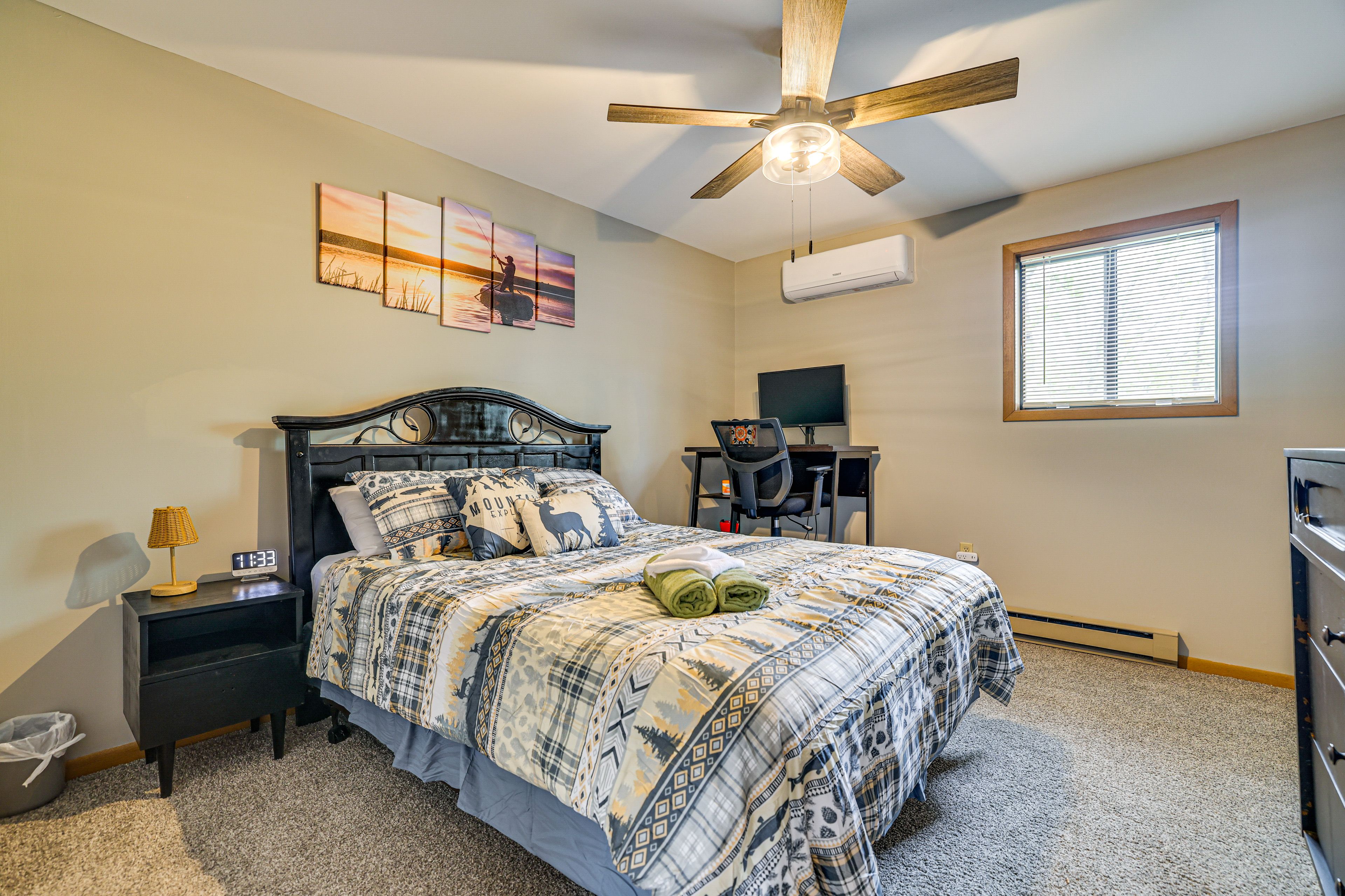 Bedroom 3 | Full Bed | Dedicated Workspace | 2nd Floor