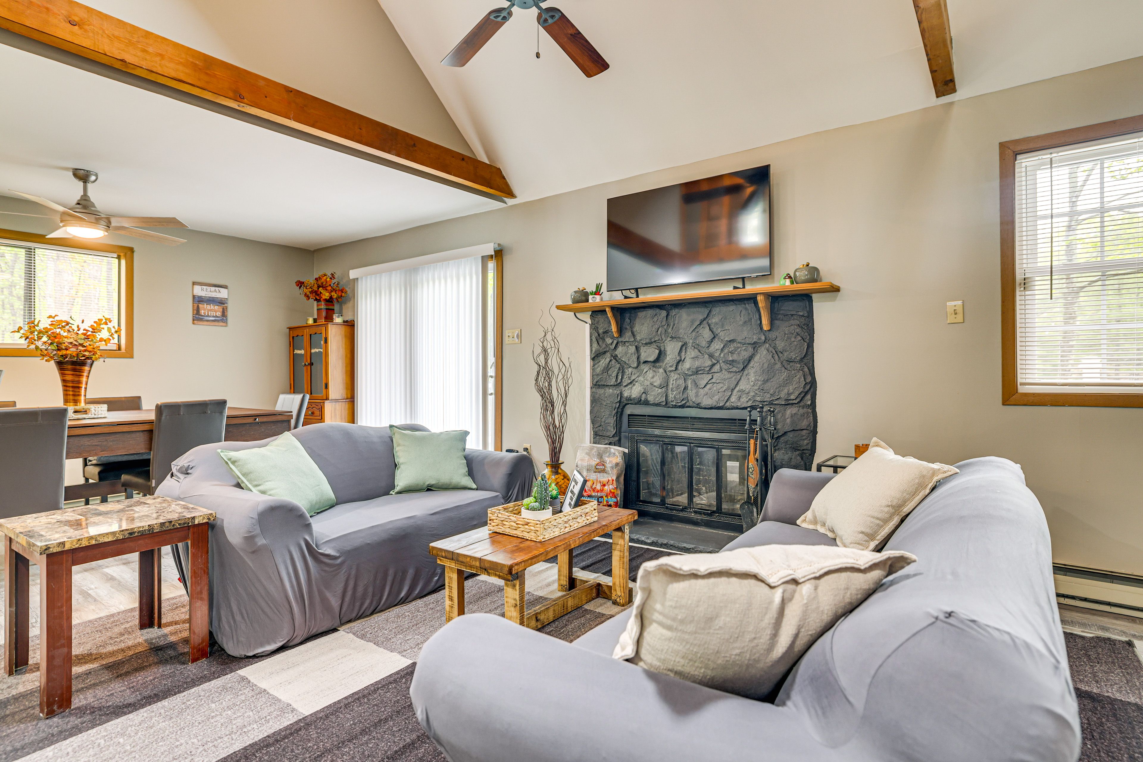 Living Room | Wood-Burning Fireplace | Smart TV